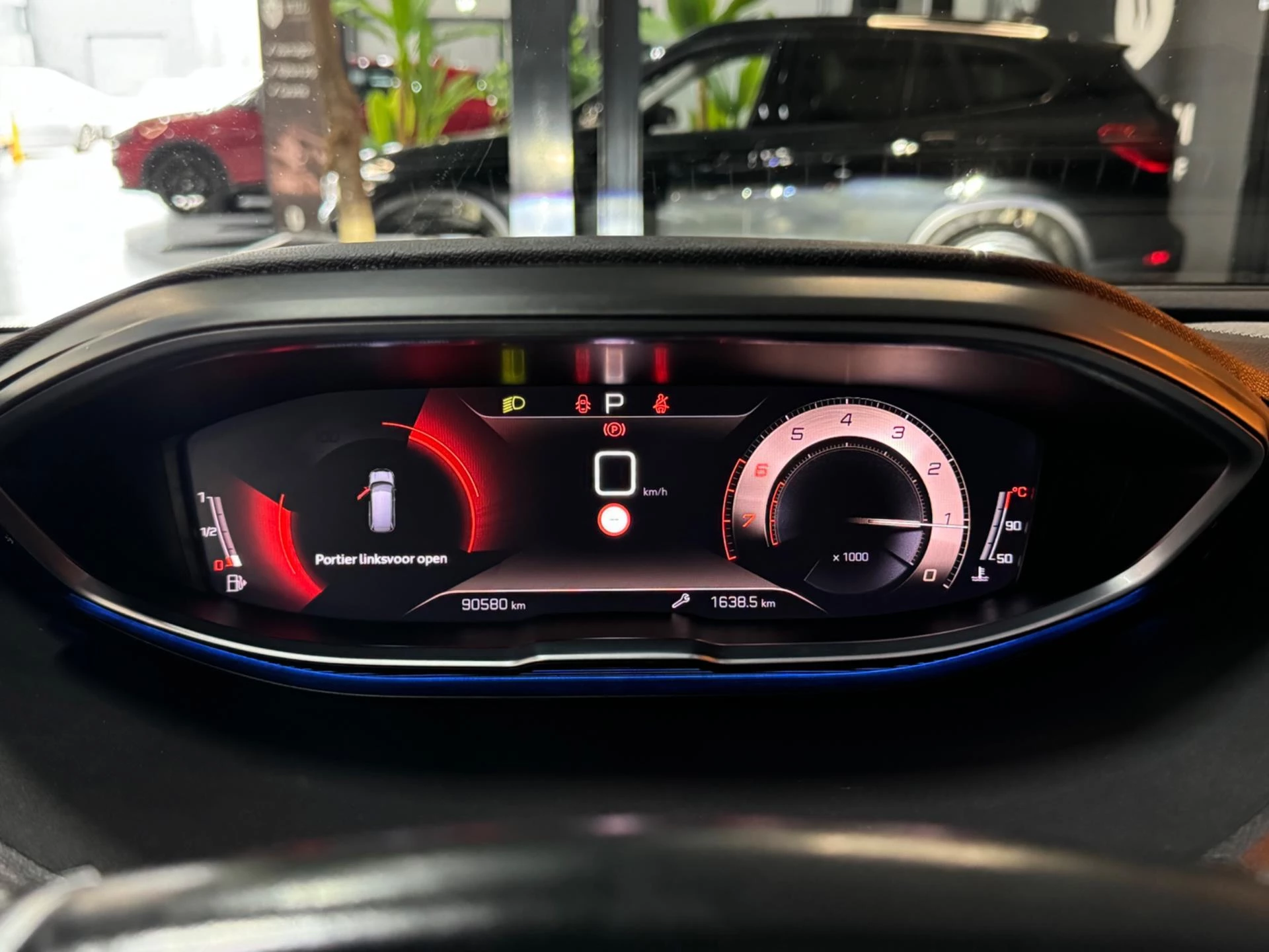 Hoofdafbeelding Peugeot 5008