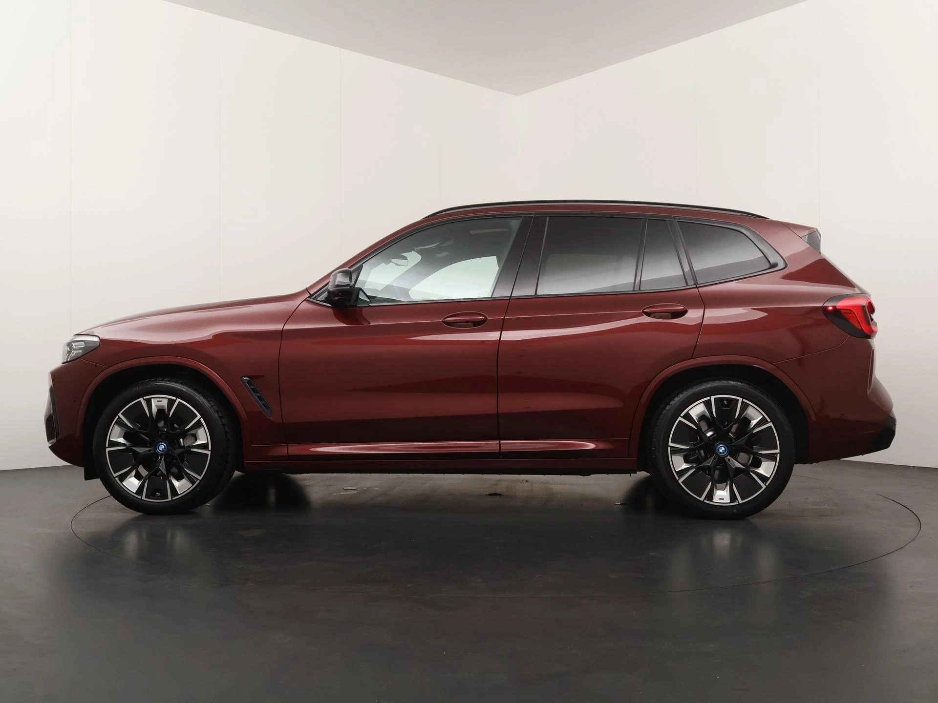 Hoofdafbeelding BMW iX3