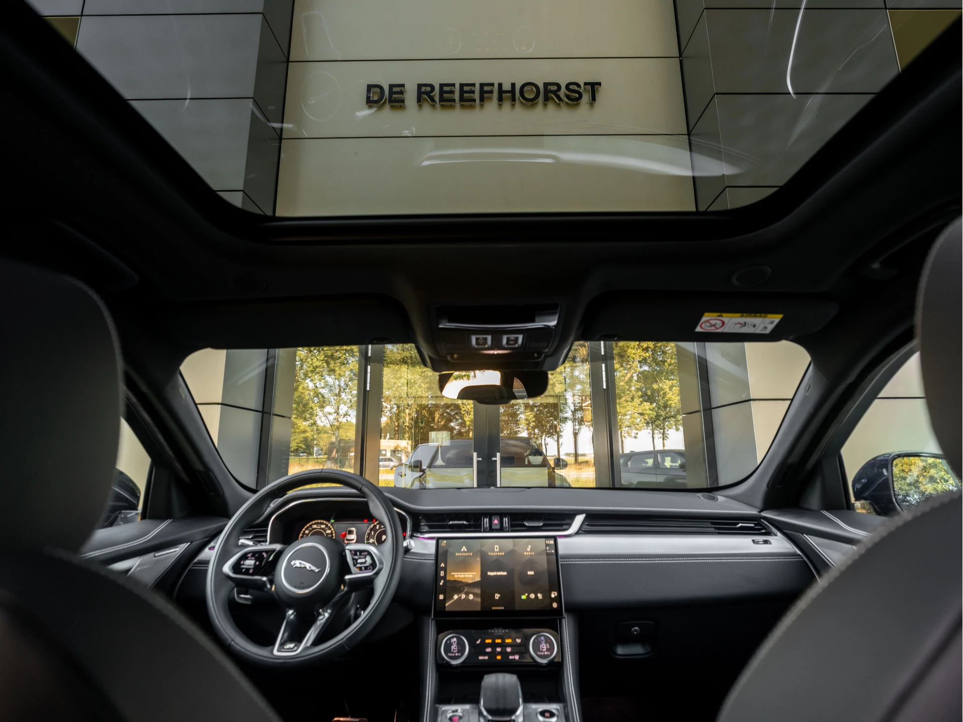 Hoofdafbeelding Jaguar F-PACE