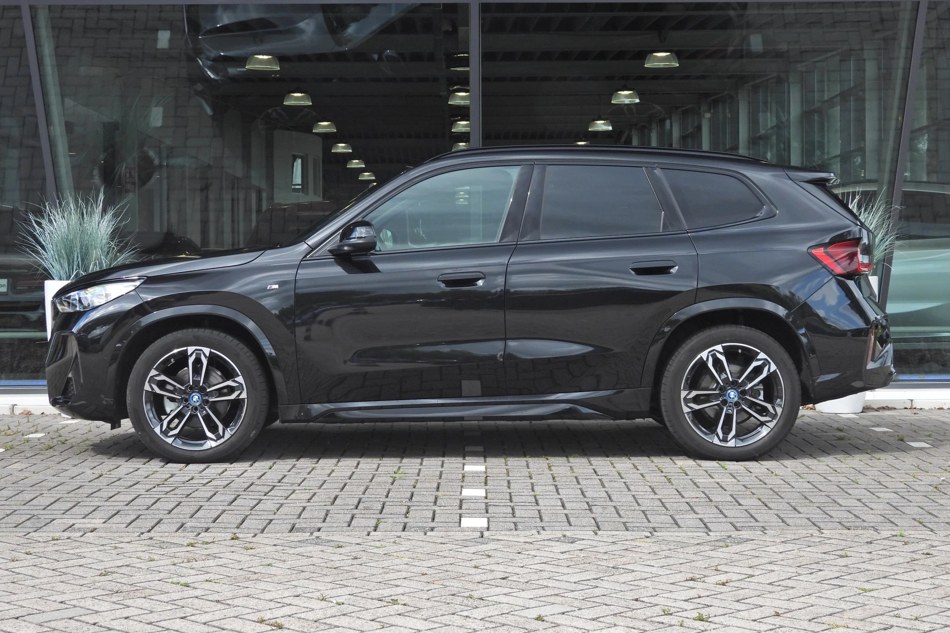 Hoofdafbeelding BMW iX1