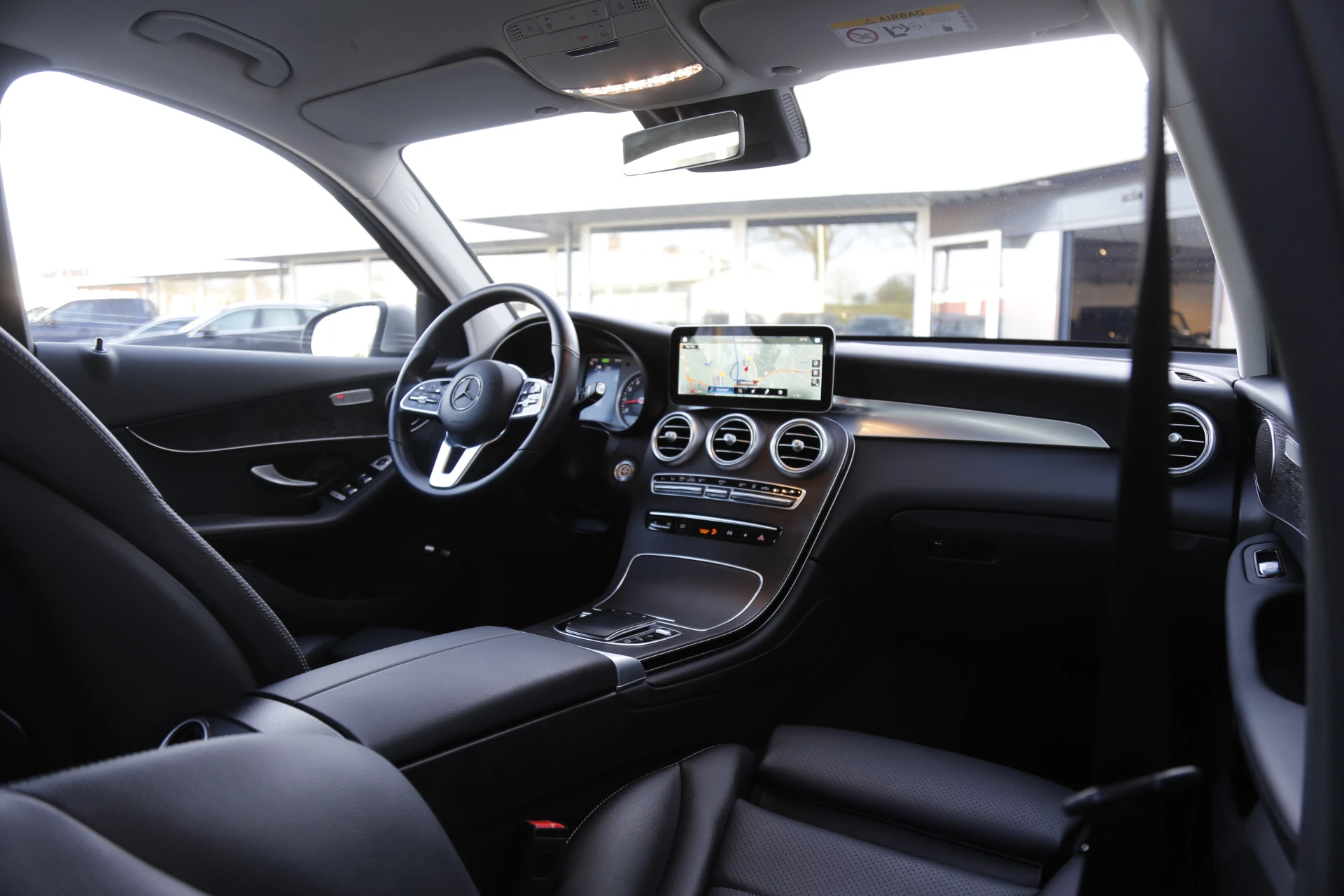 Hoofdafbeelding Mercedes-Benz GLC