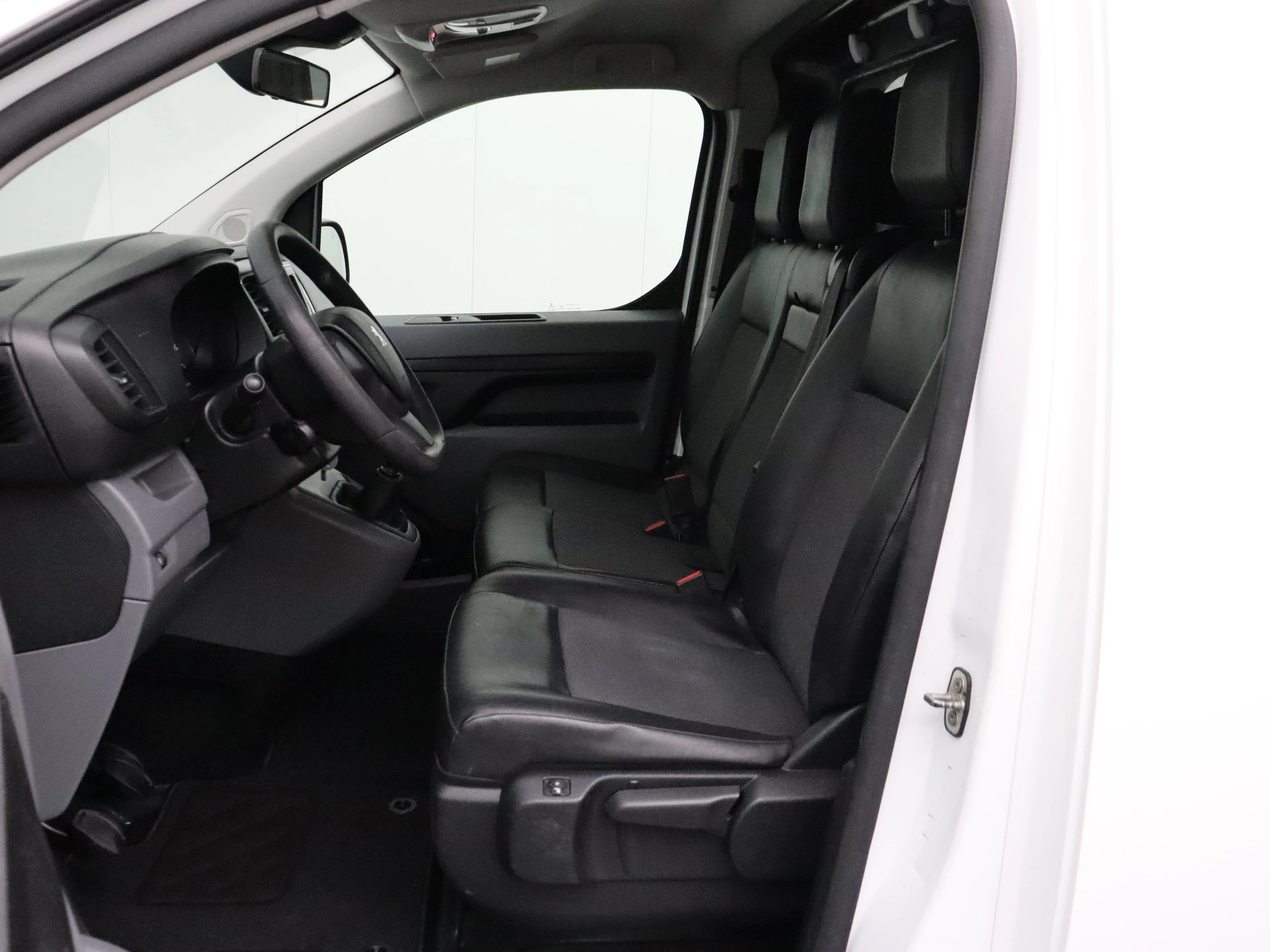 Hoofdafbeelding Peugeot Expert