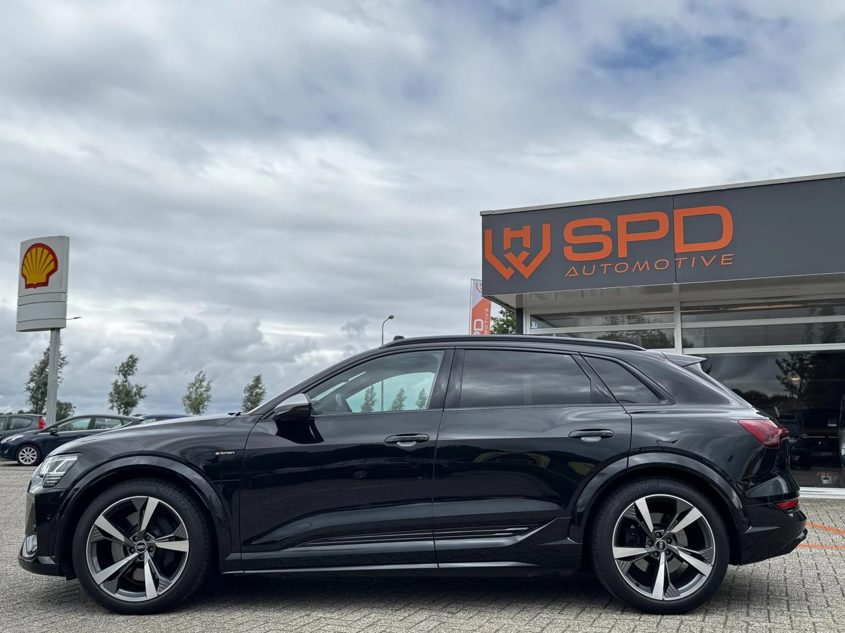 Hoofdafbeelding Audi e-tron