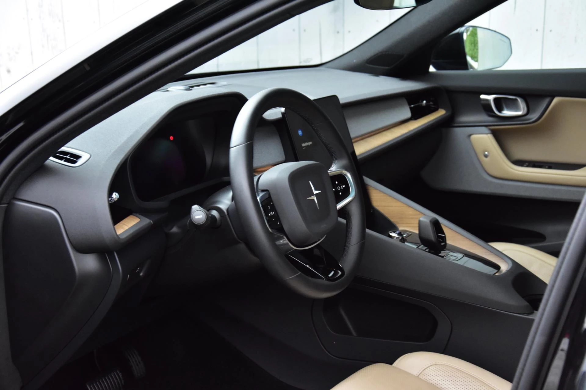 Hoofdafbeelding Polestar 2