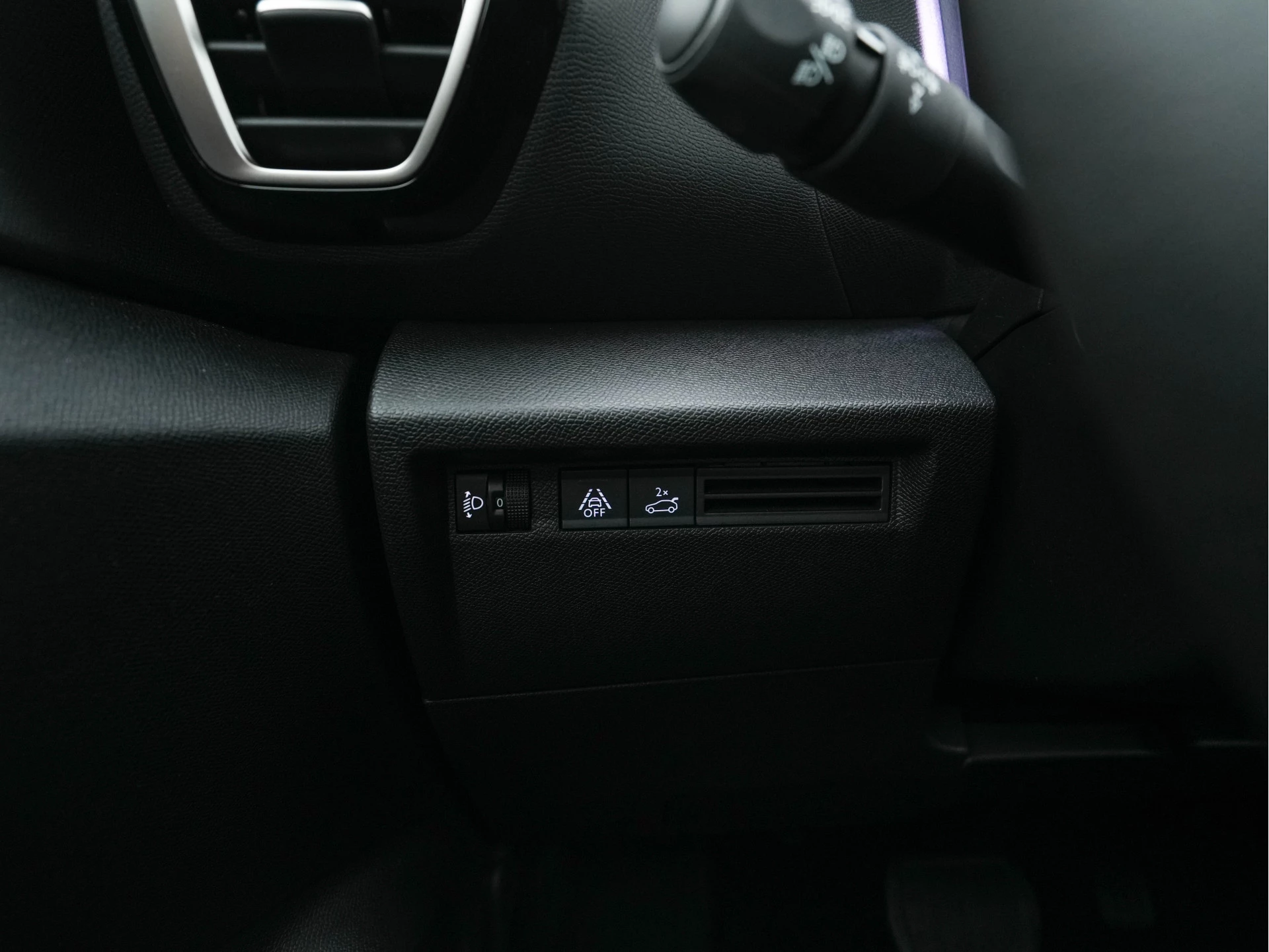 Hoofdafbeelding Citroën ë-C4 X