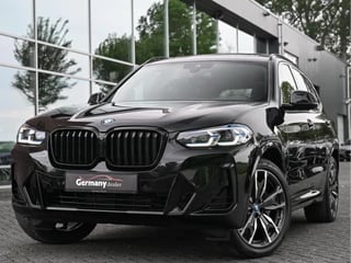 BMW X3 xDrive30e 293pk M-Sportpakket Pano HUD Laser Pano H&K Zetels TrHaak 20-inch VOL!