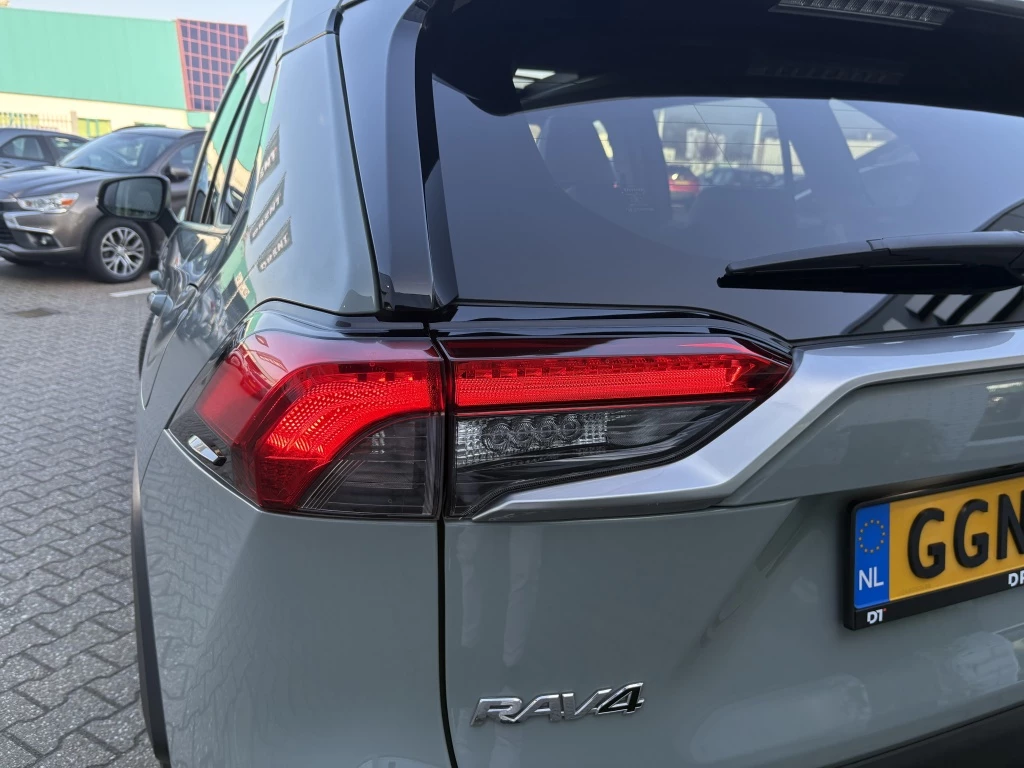 Hoofdafbeelding Toyota RAV4