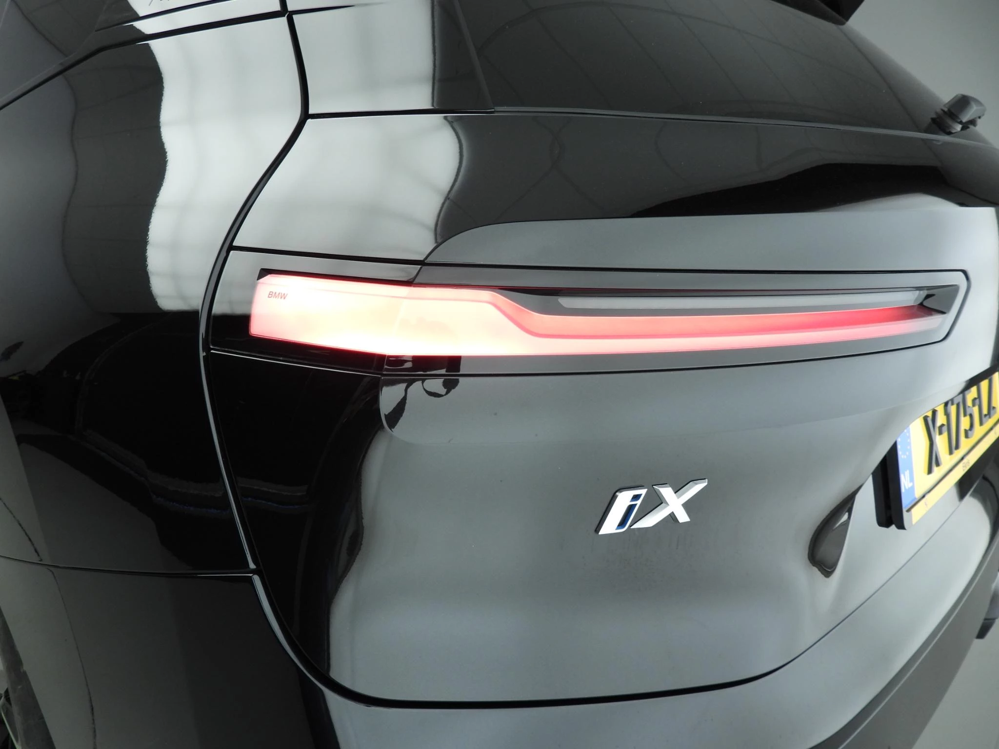 Hoofdafbeelding BMW iX