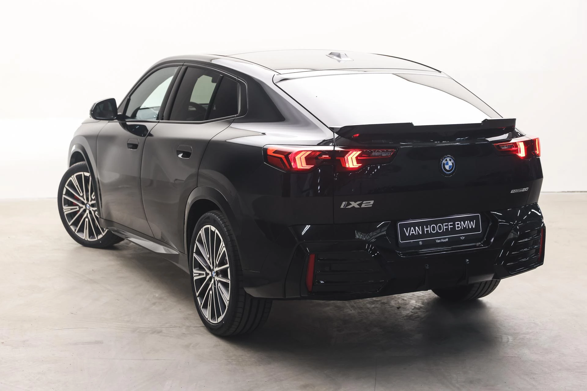 Hoofdafbeelding BMW iX2