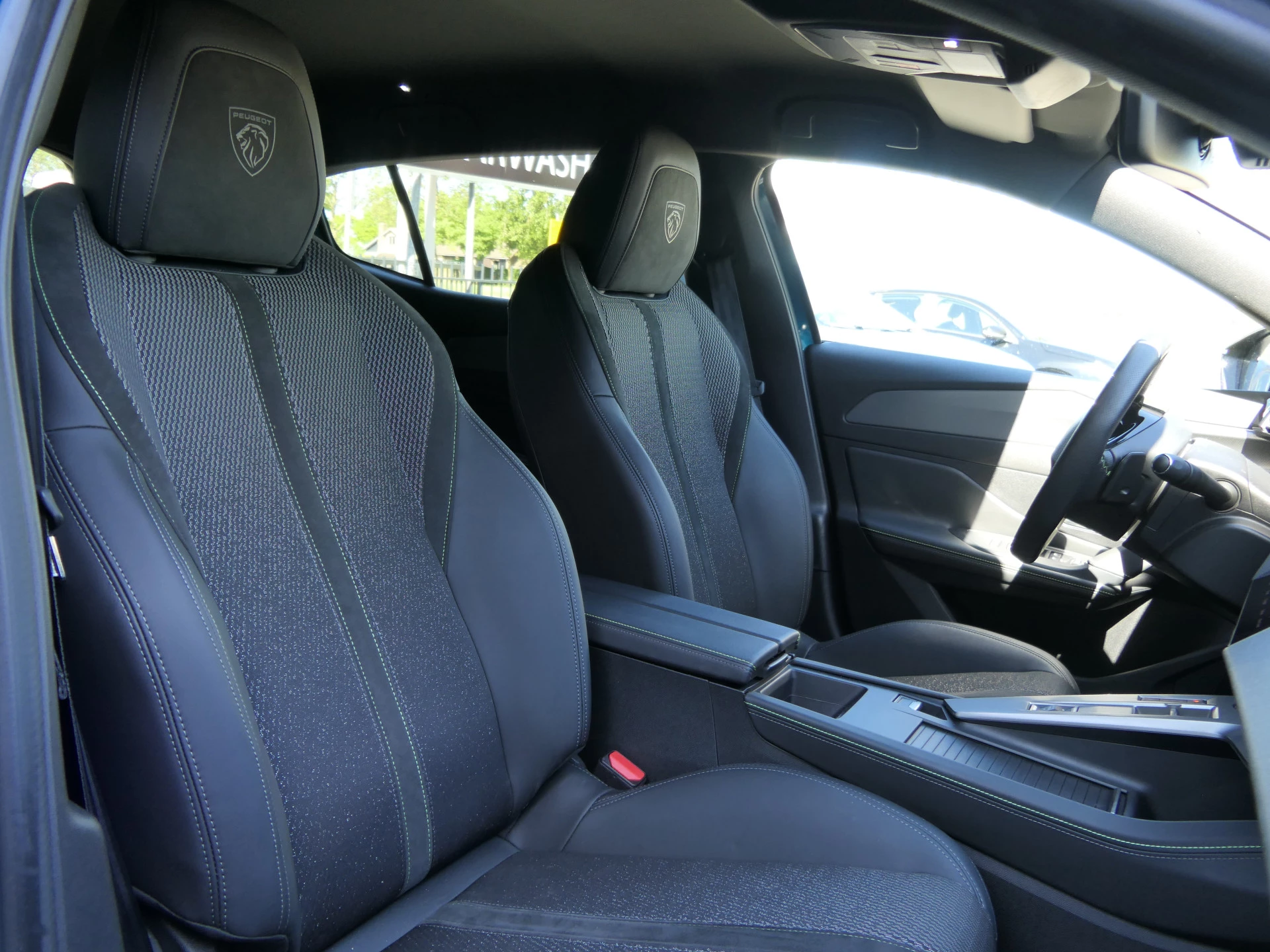 Hoofdafbeelding Peugeot 408