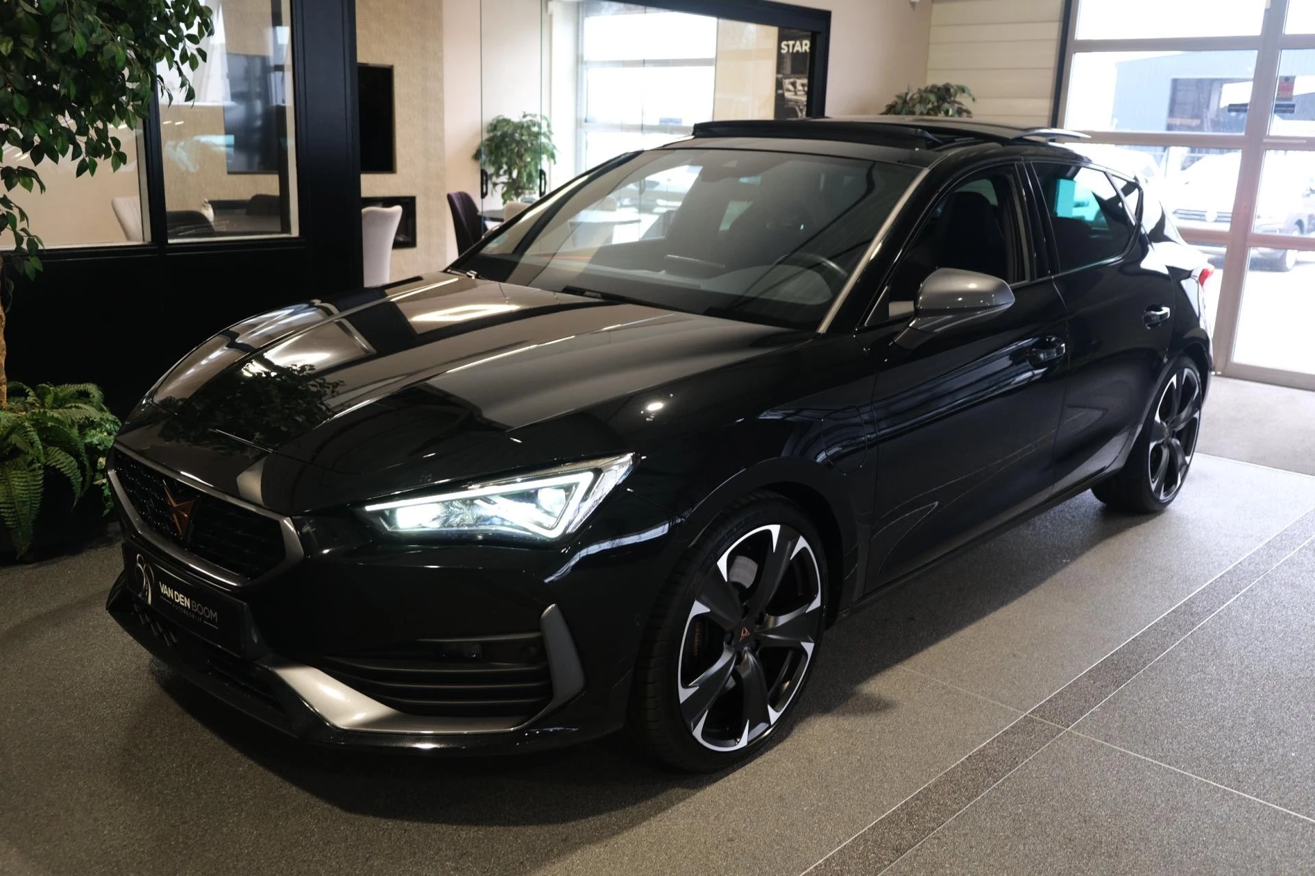 Hoofdafbeelding CUPRA Leon