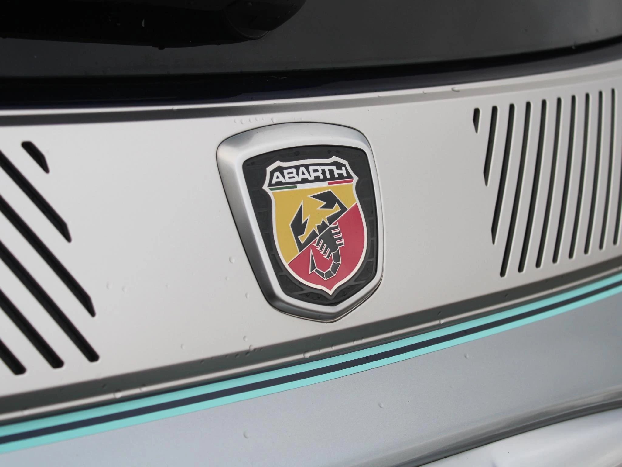 Hoofdafbeelding Abarth 695