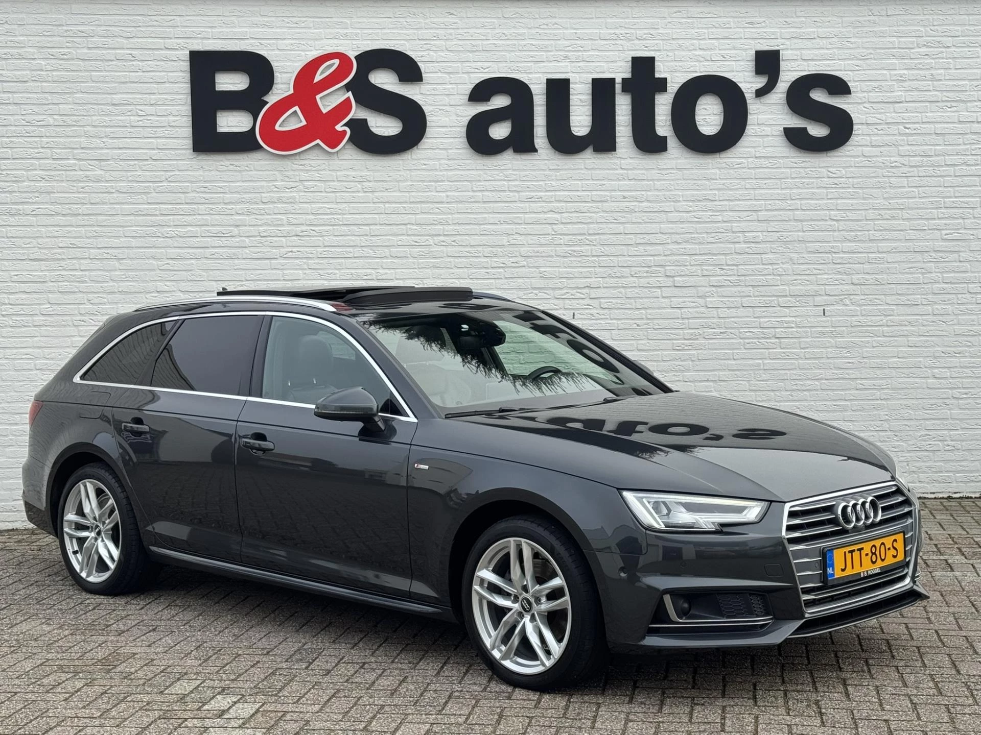 Hoofdafbeelding Audi A4