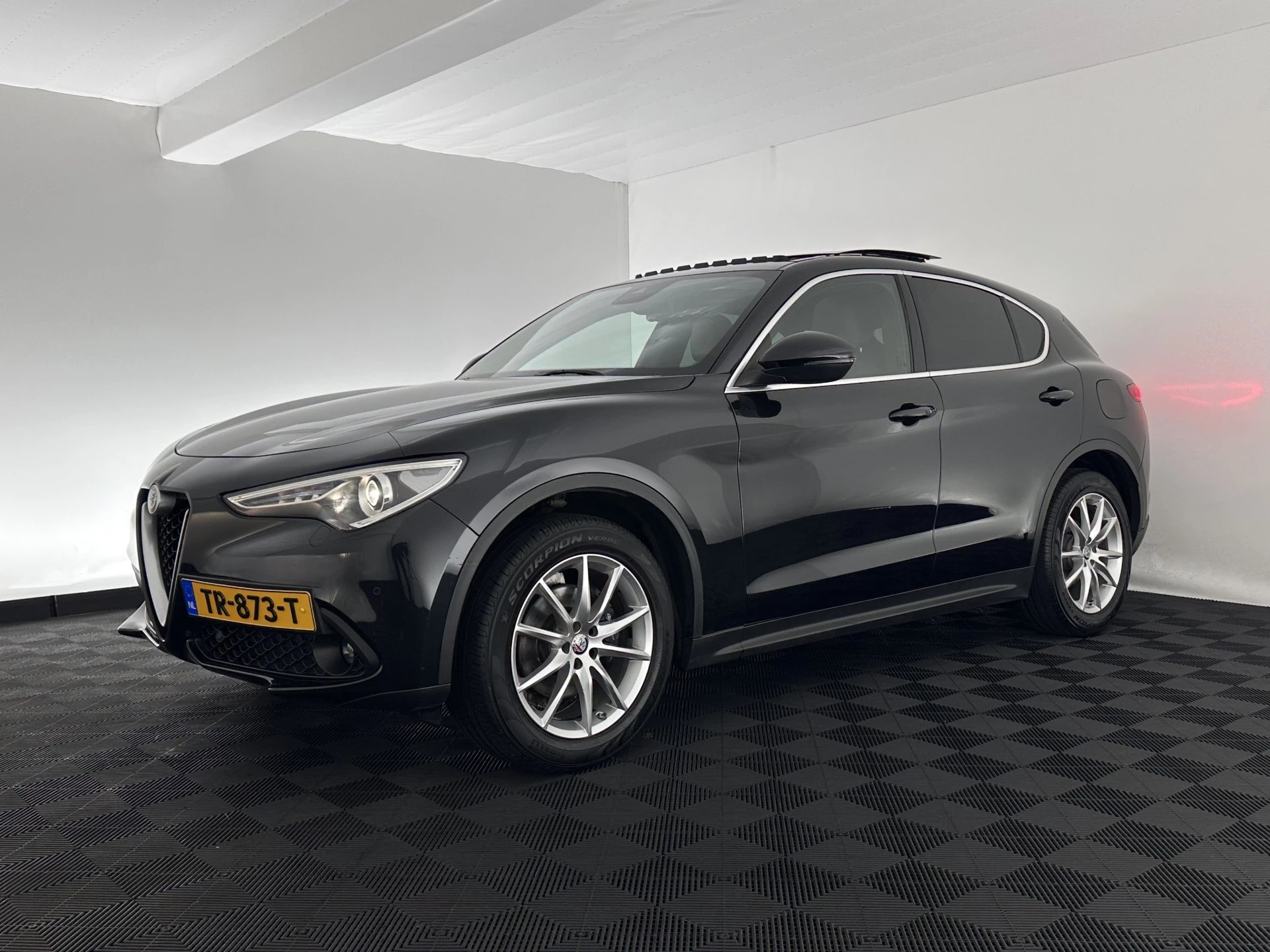 Hoofdafbeelding Alfa Romeo Stelvio