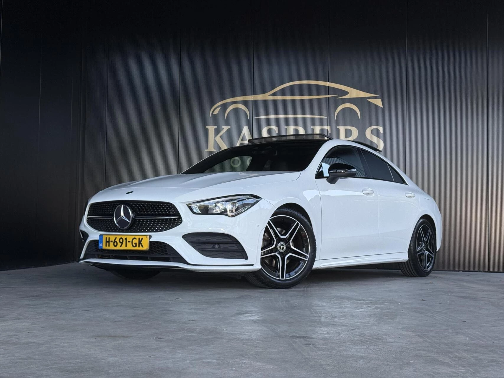 Hoofdafbeelding Mercedes-Benz CLA