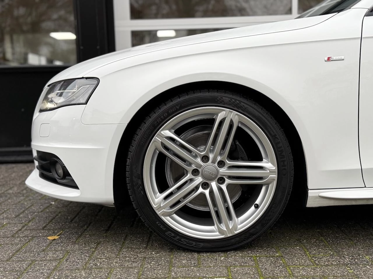Hoofdafbeelding Audi A4