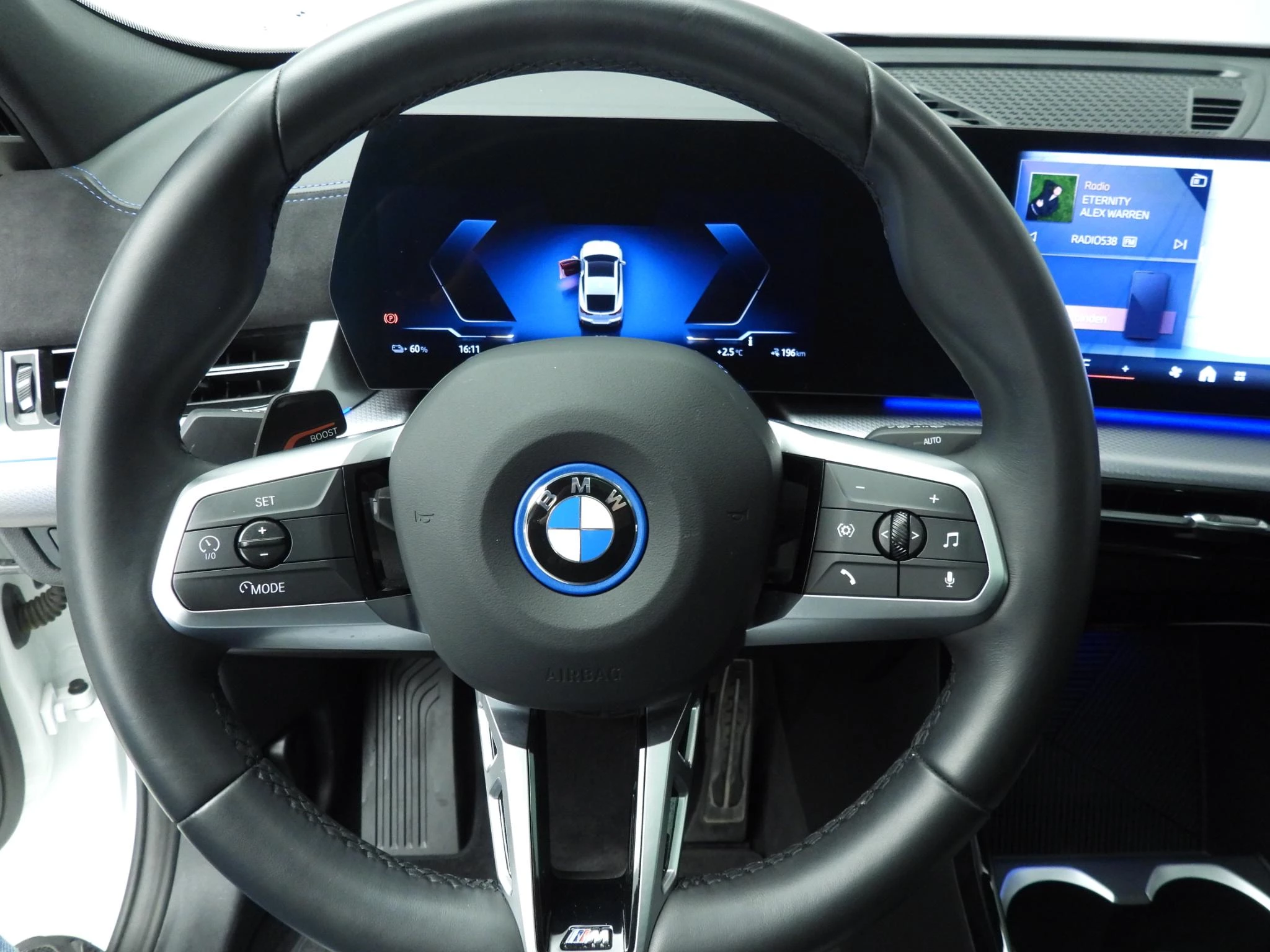 Hoofdafbeelding BMW iX2