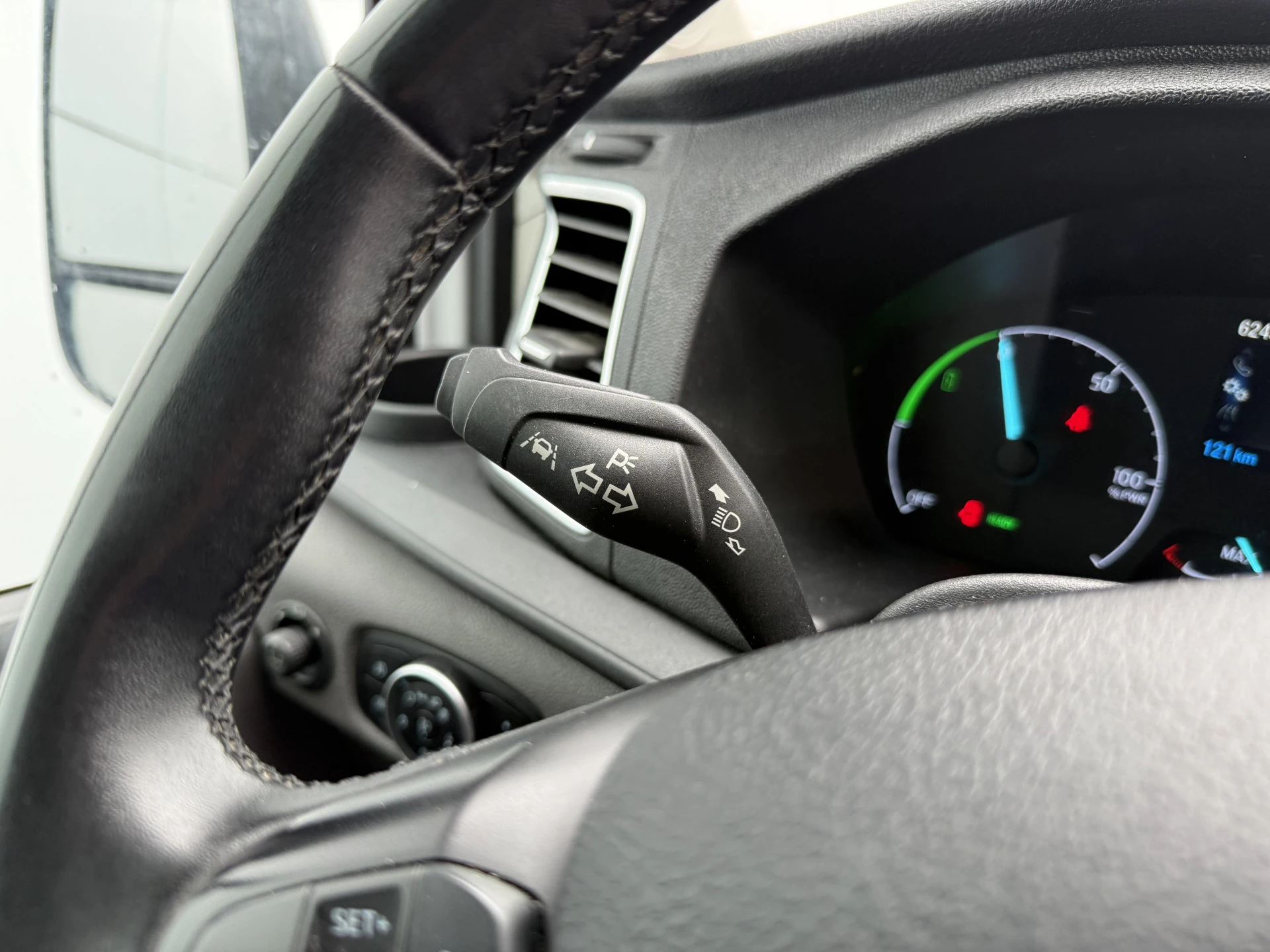 Hoofdafbeelding Ford E-Transit