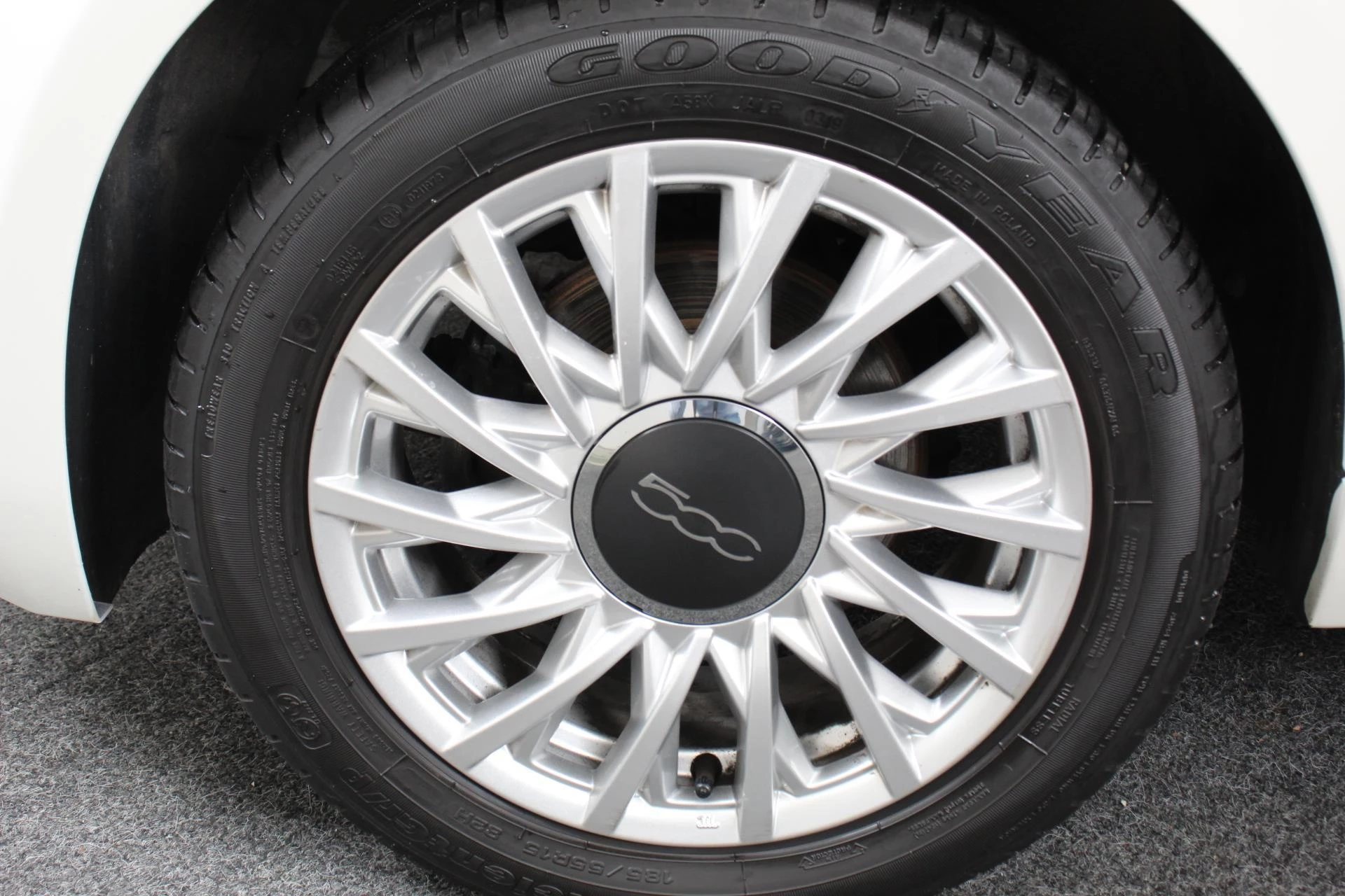 Hoofdafbeelding Fiat 500C