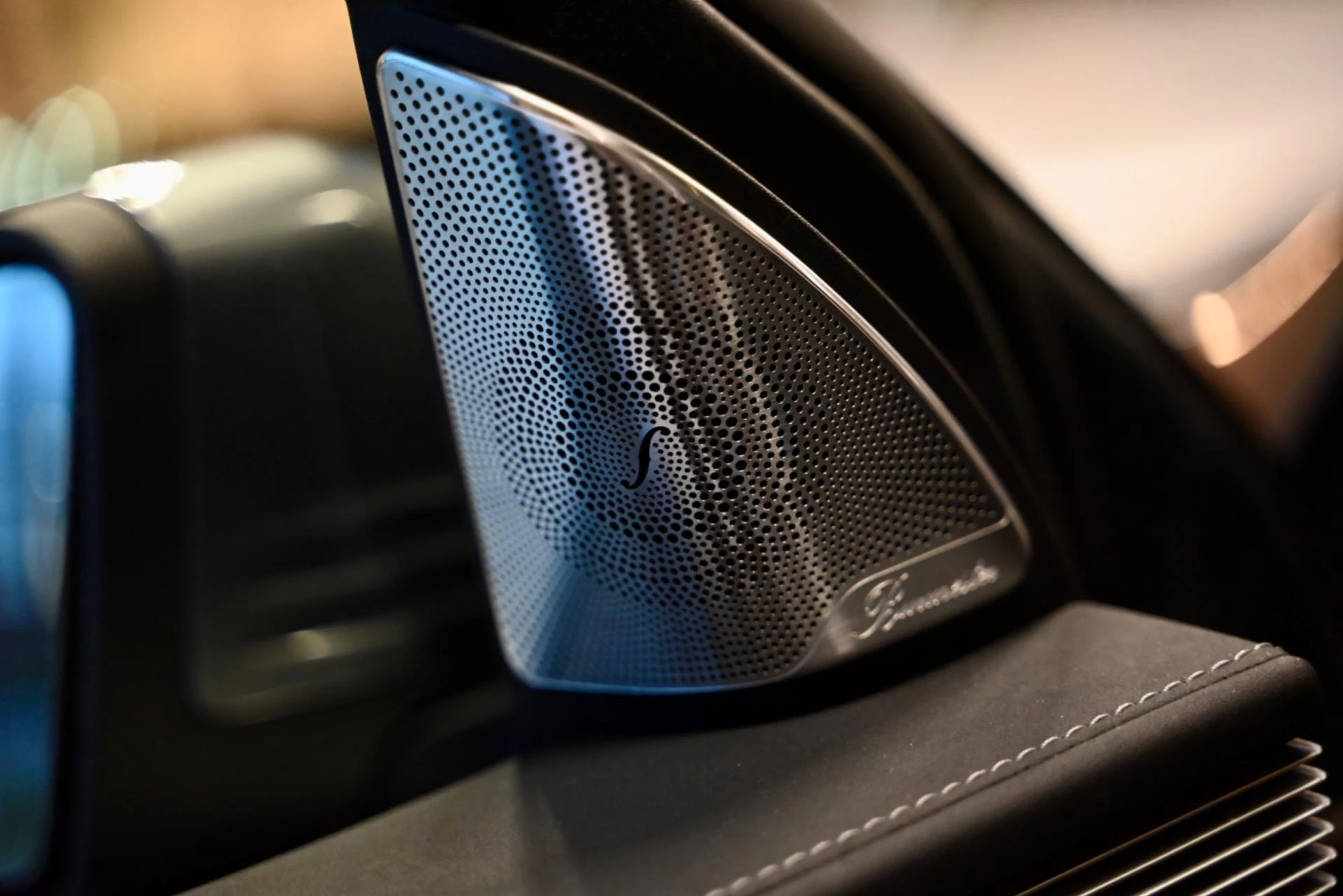 Hoofdafbeelding Mercedes-Benz EQC