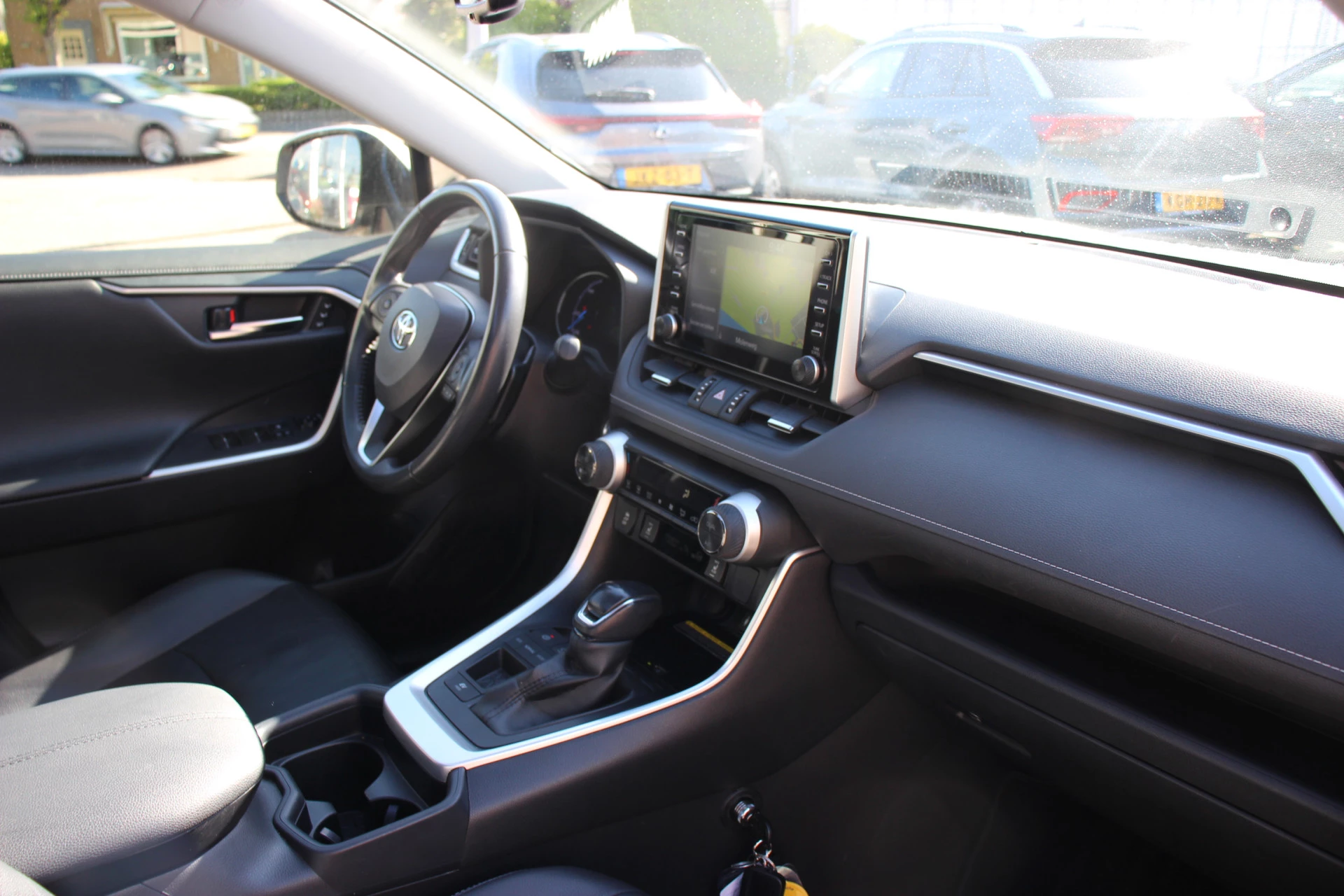 Hoofdafbeelding Toyota RAV4