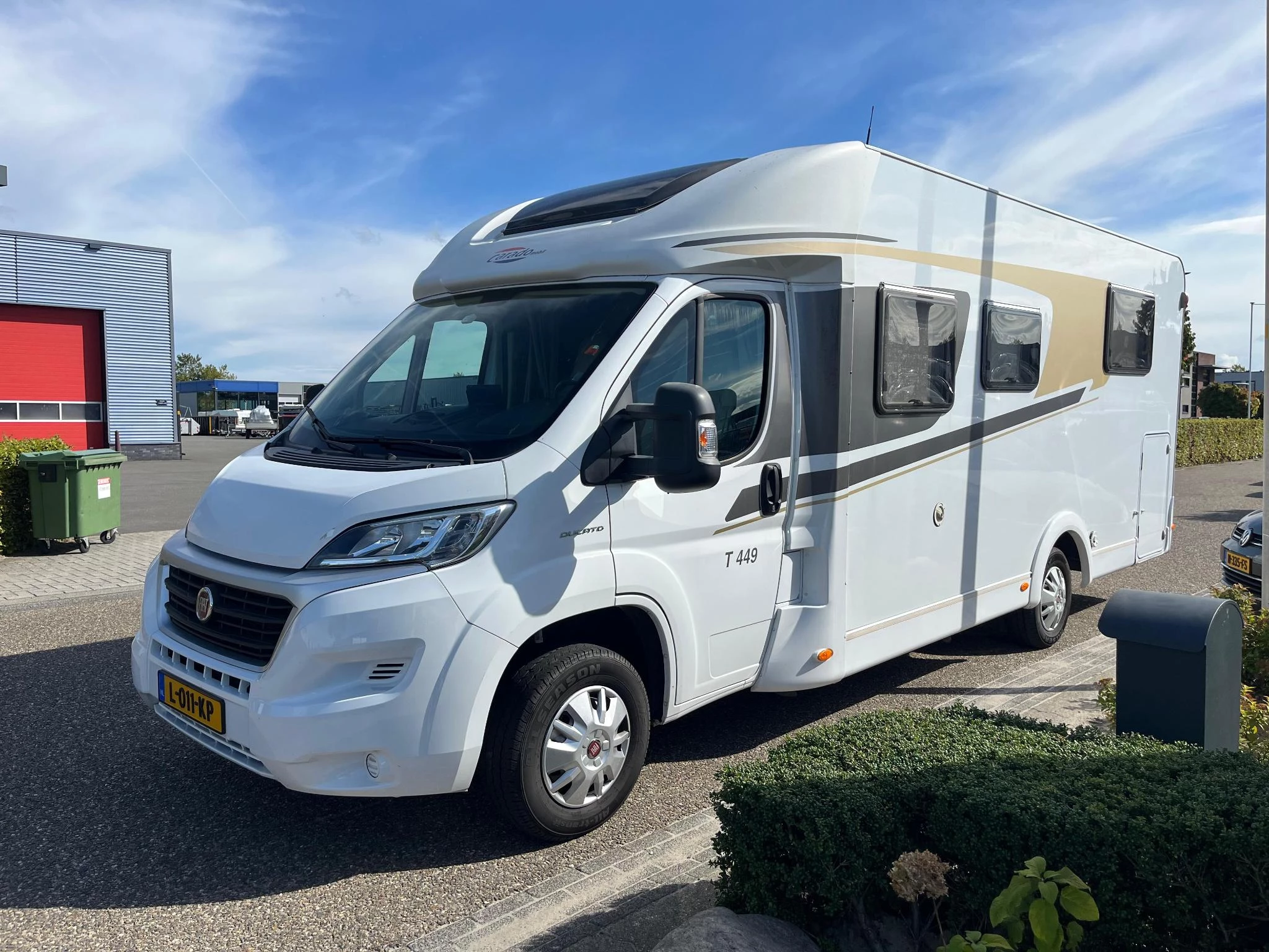 Hoofdafbeelding Carado Capron T 449