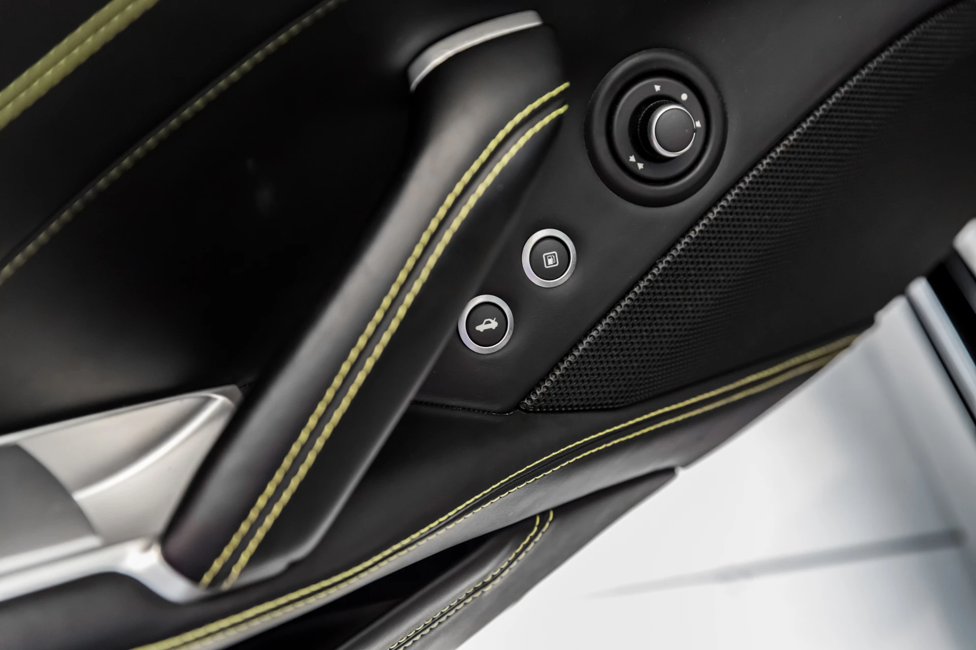 Hoofdafbeelding Ferrari California