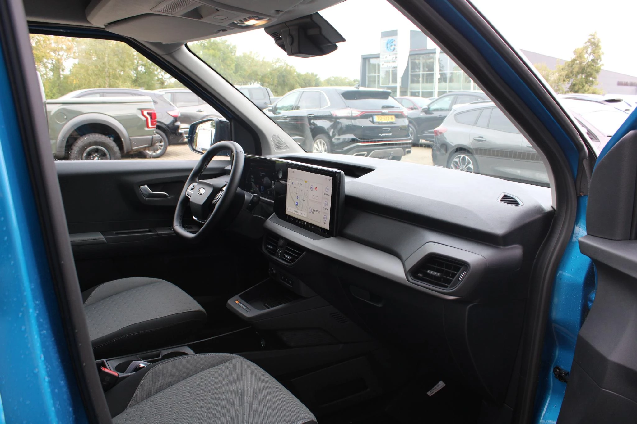 Hoofdafbeelding Ford Transit Courier