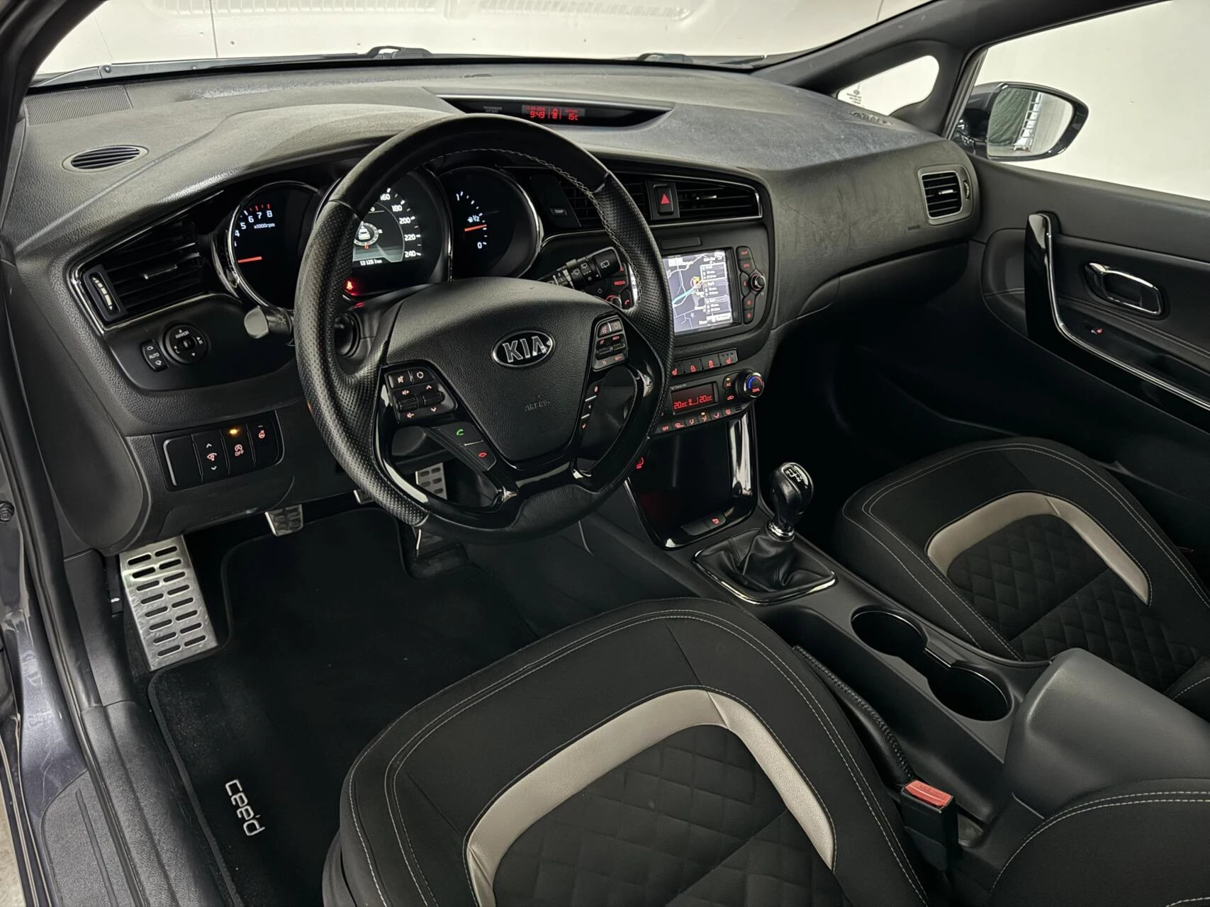 Hoofdafbeelding Kia cee'd