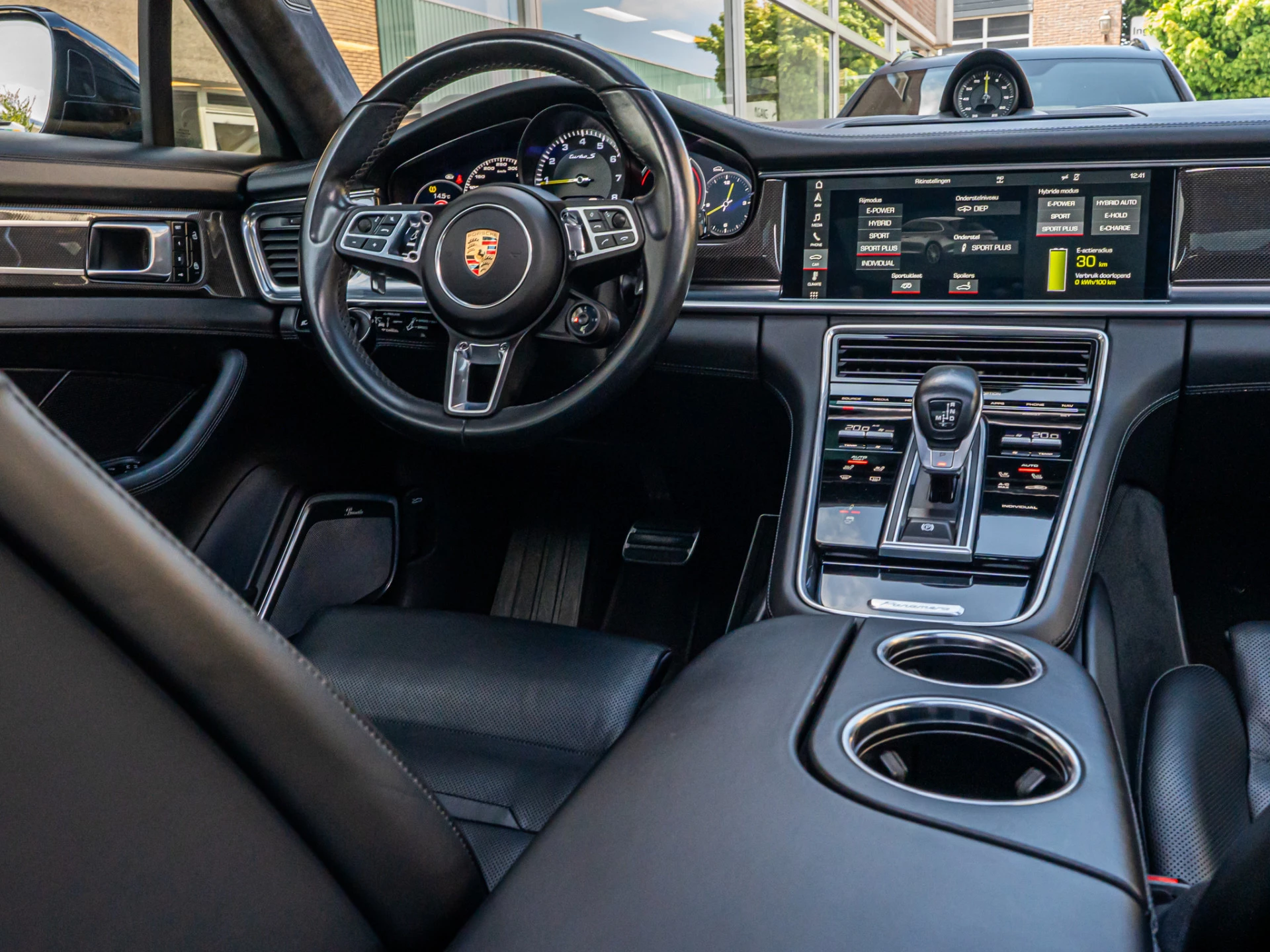 Hoofdafbeelding Porsche Panamera