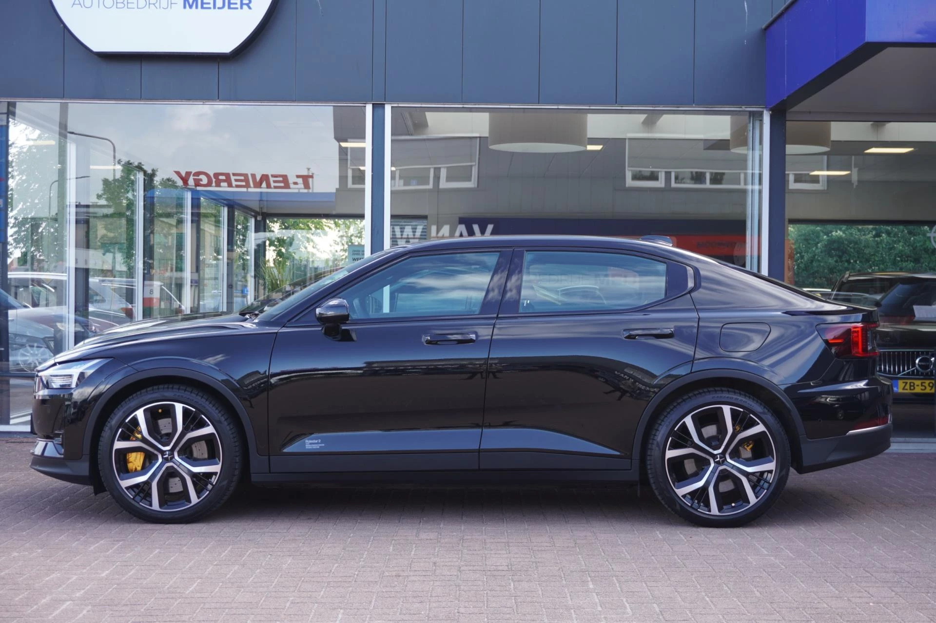 Hoofdafbeelding Polestar 2