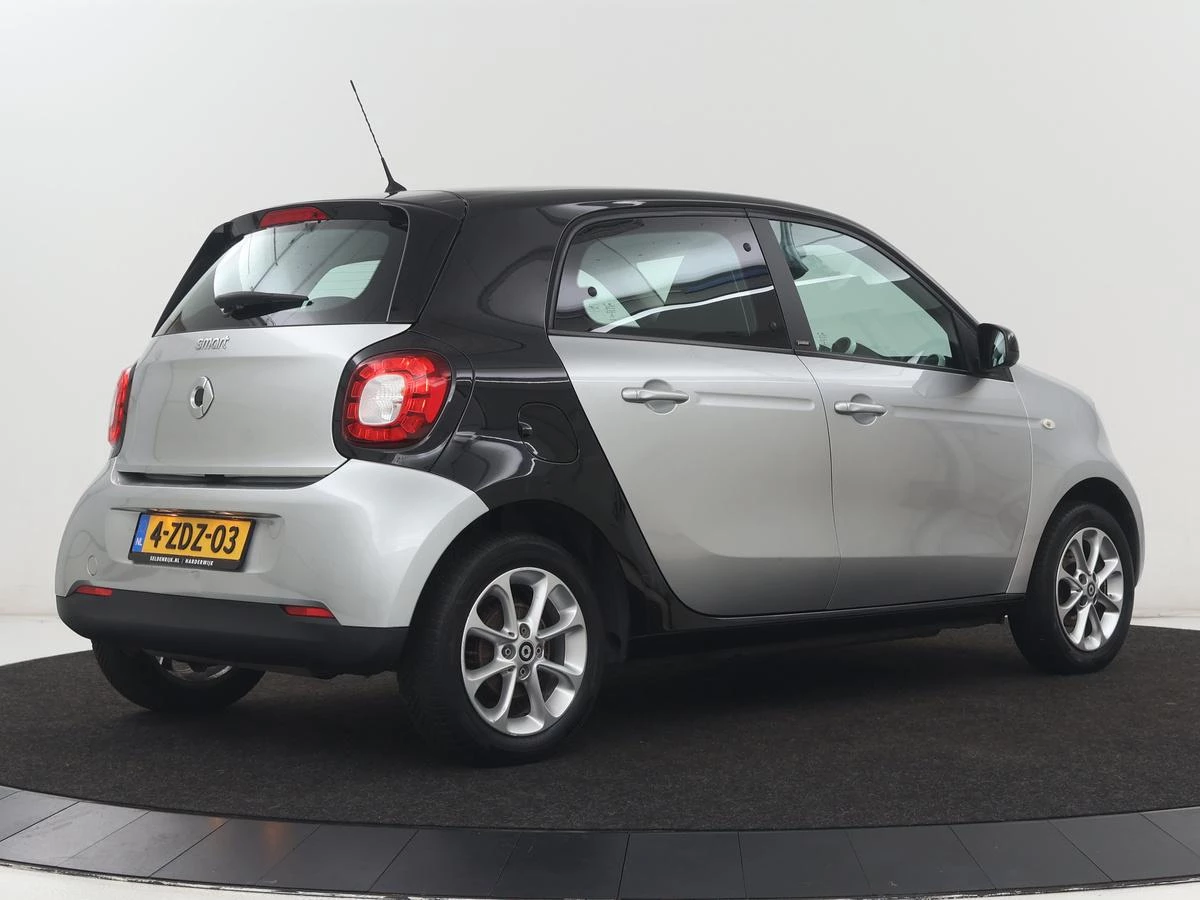 Hoofdafbeelding smart Forfour