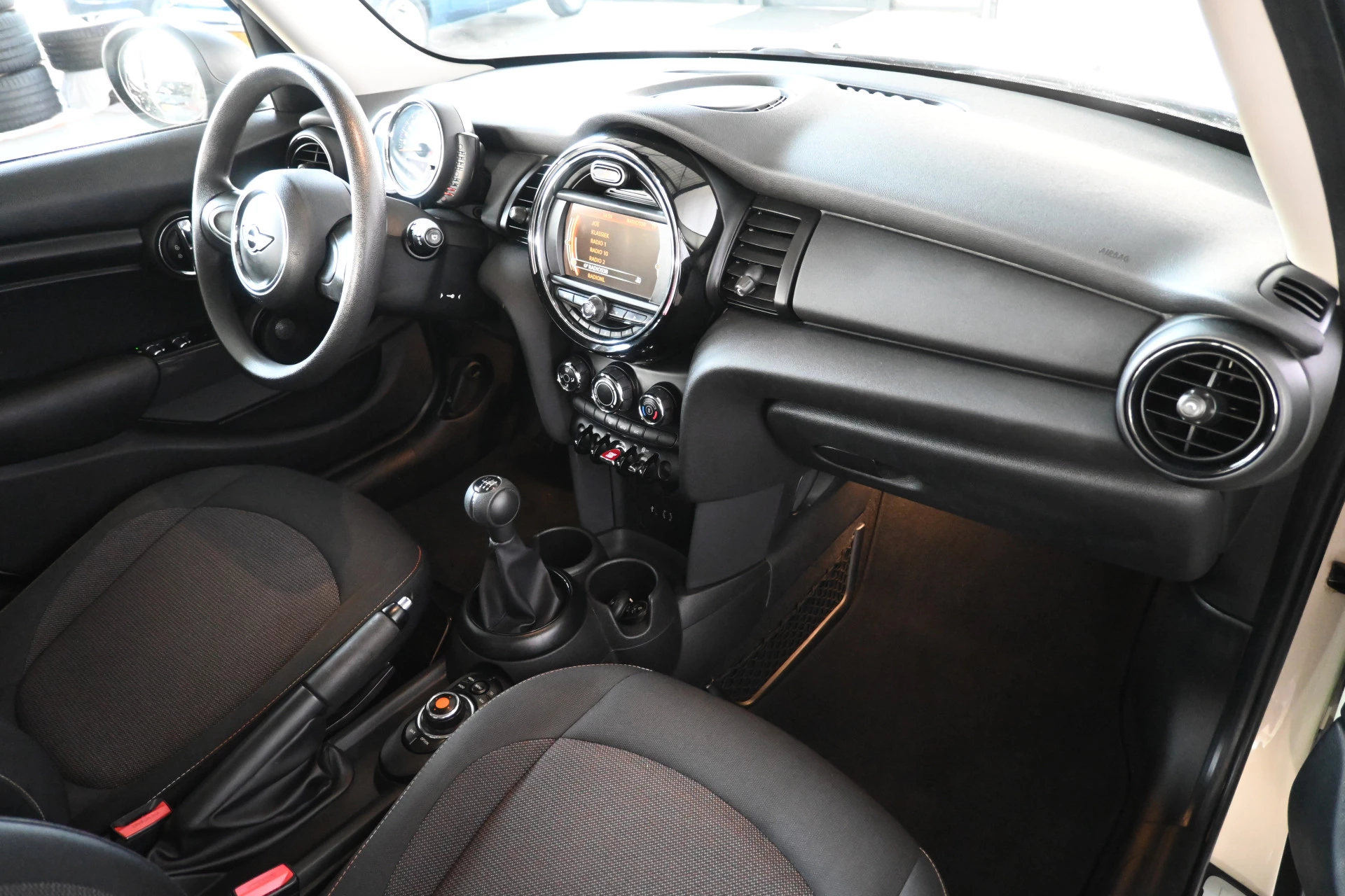 Hoofdafbeelding MINI One