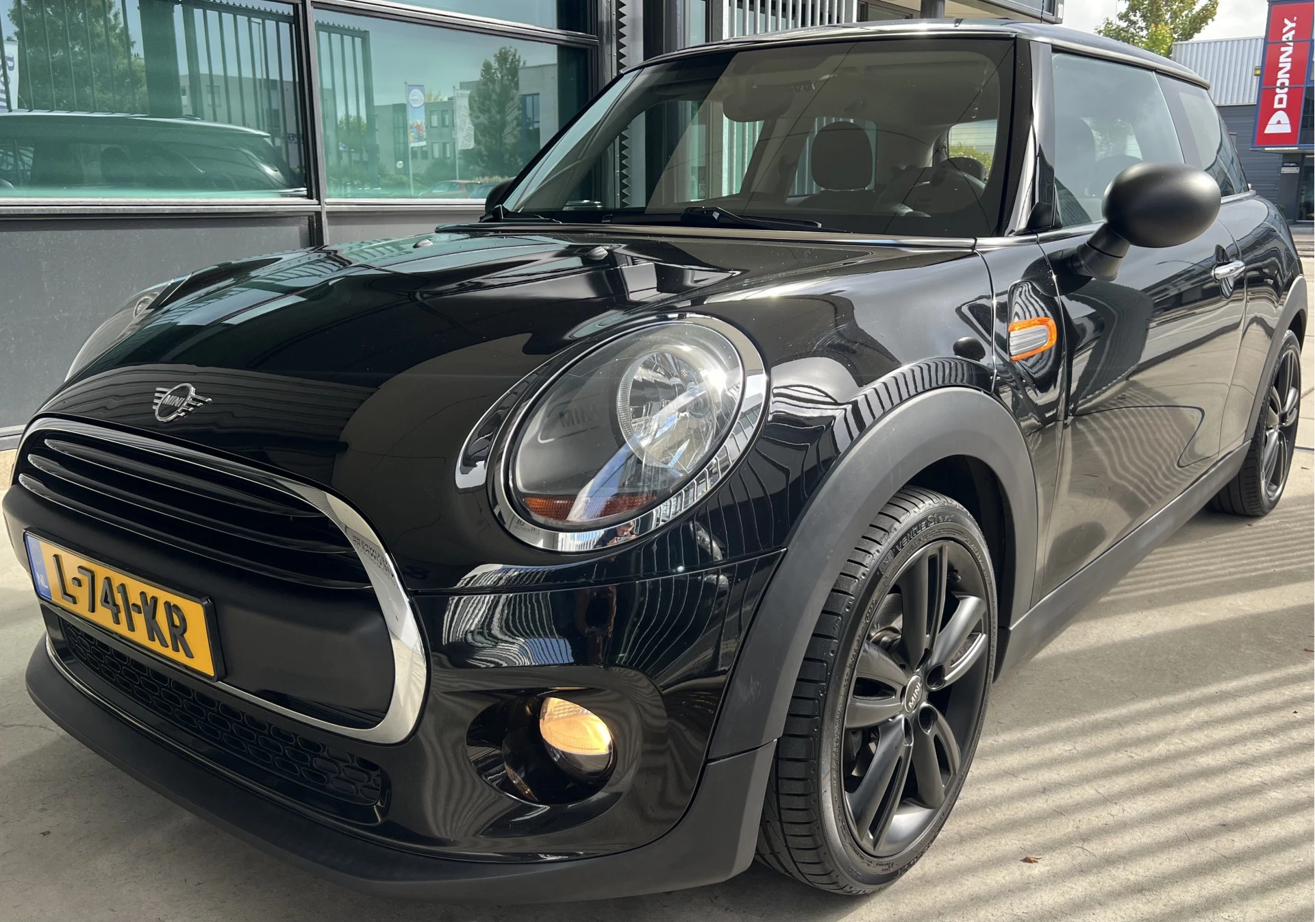 Hoofdafbeelding MINI One