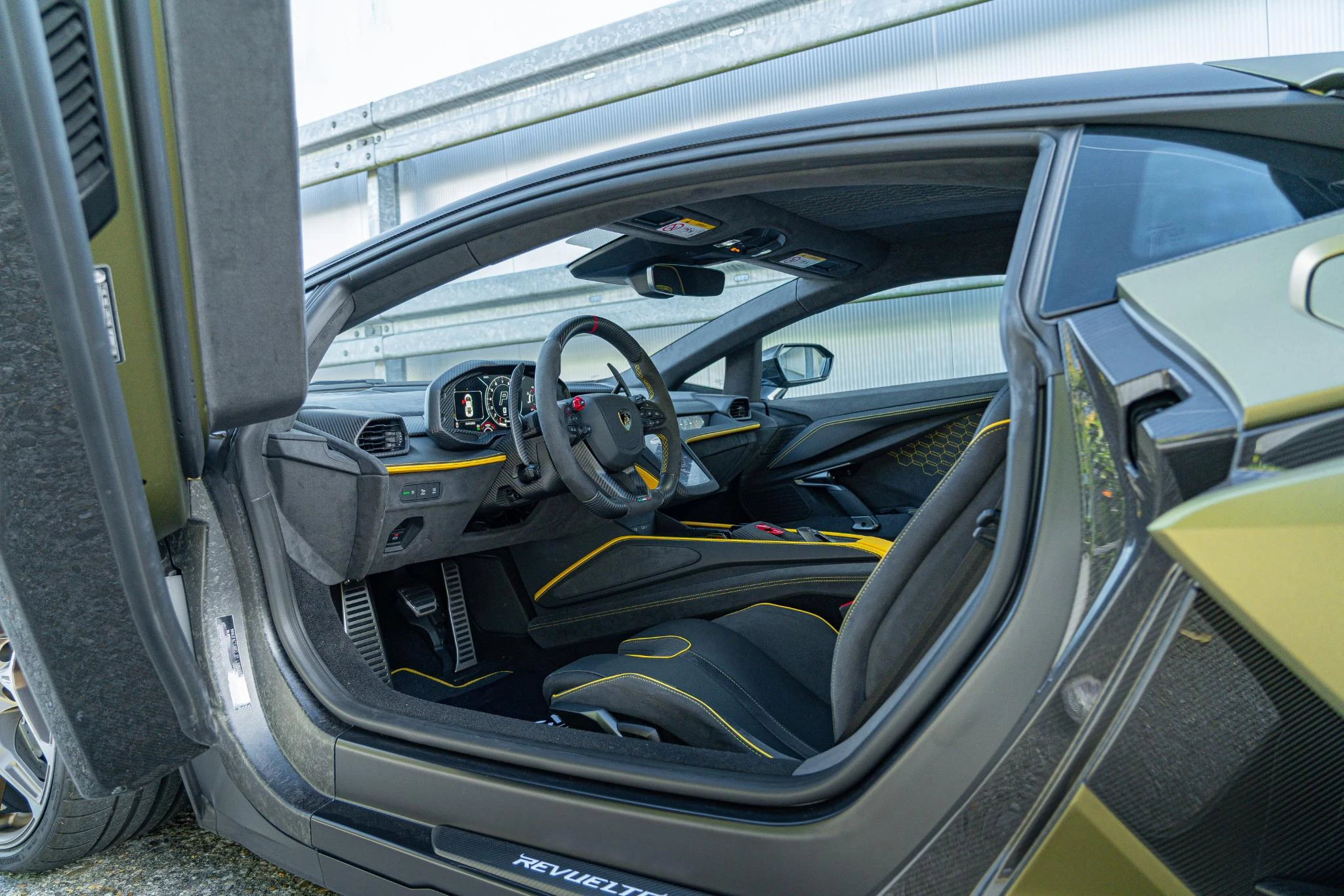 Hoofdafbeelding Lamborghini Revuelto