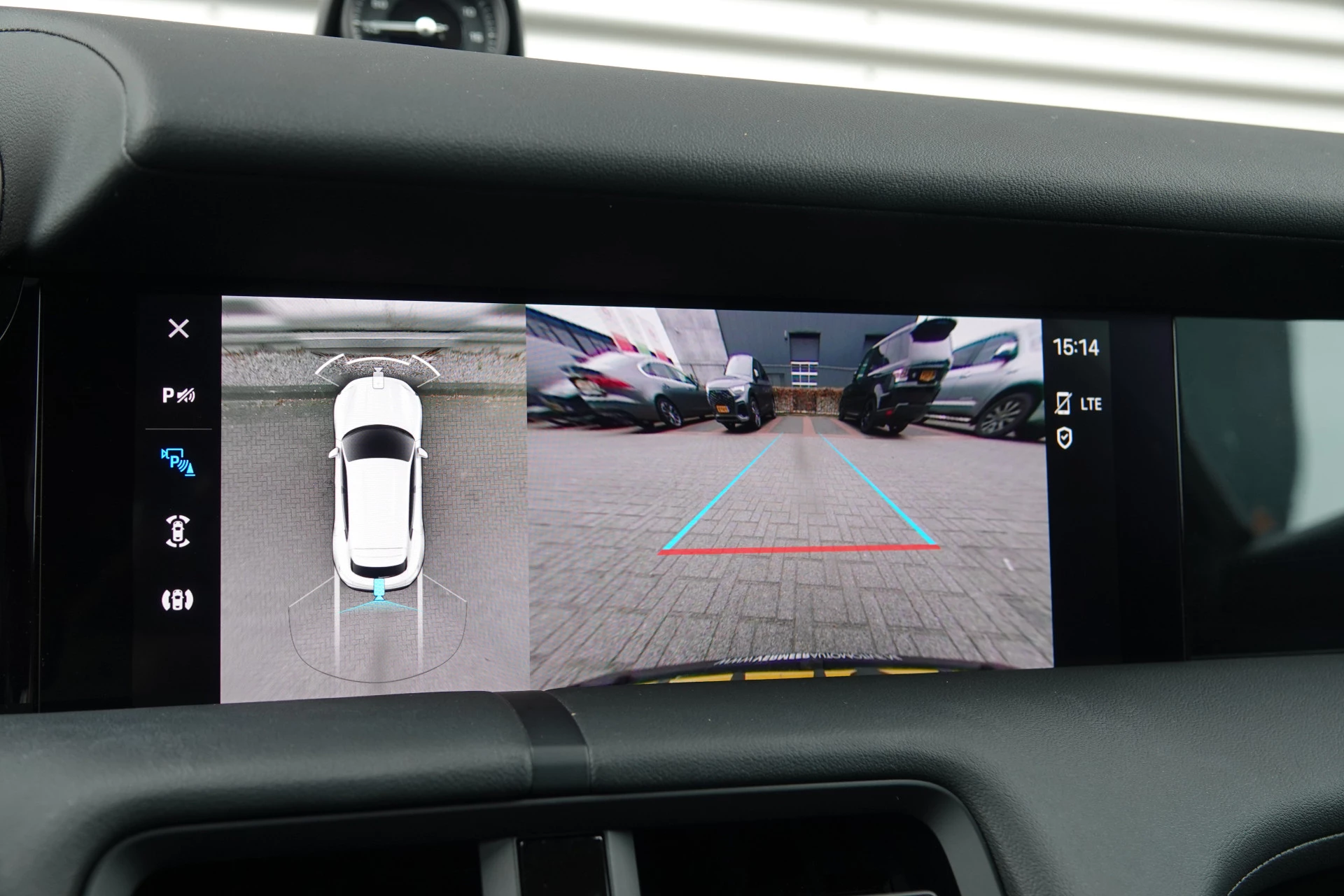 Hoofdafbeelding Porsche Taycan