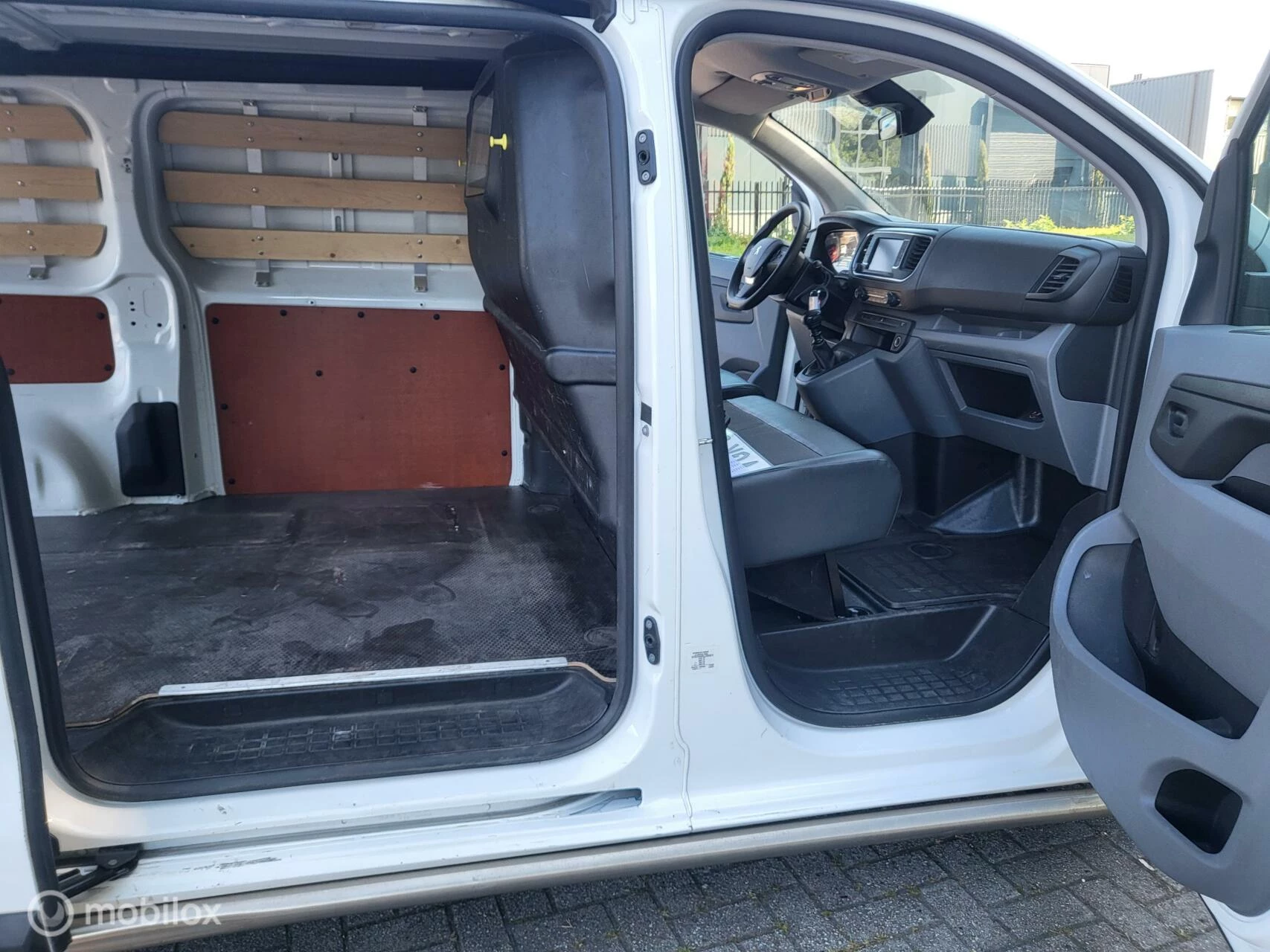 Hoofdafbeelding Peugeot Expert