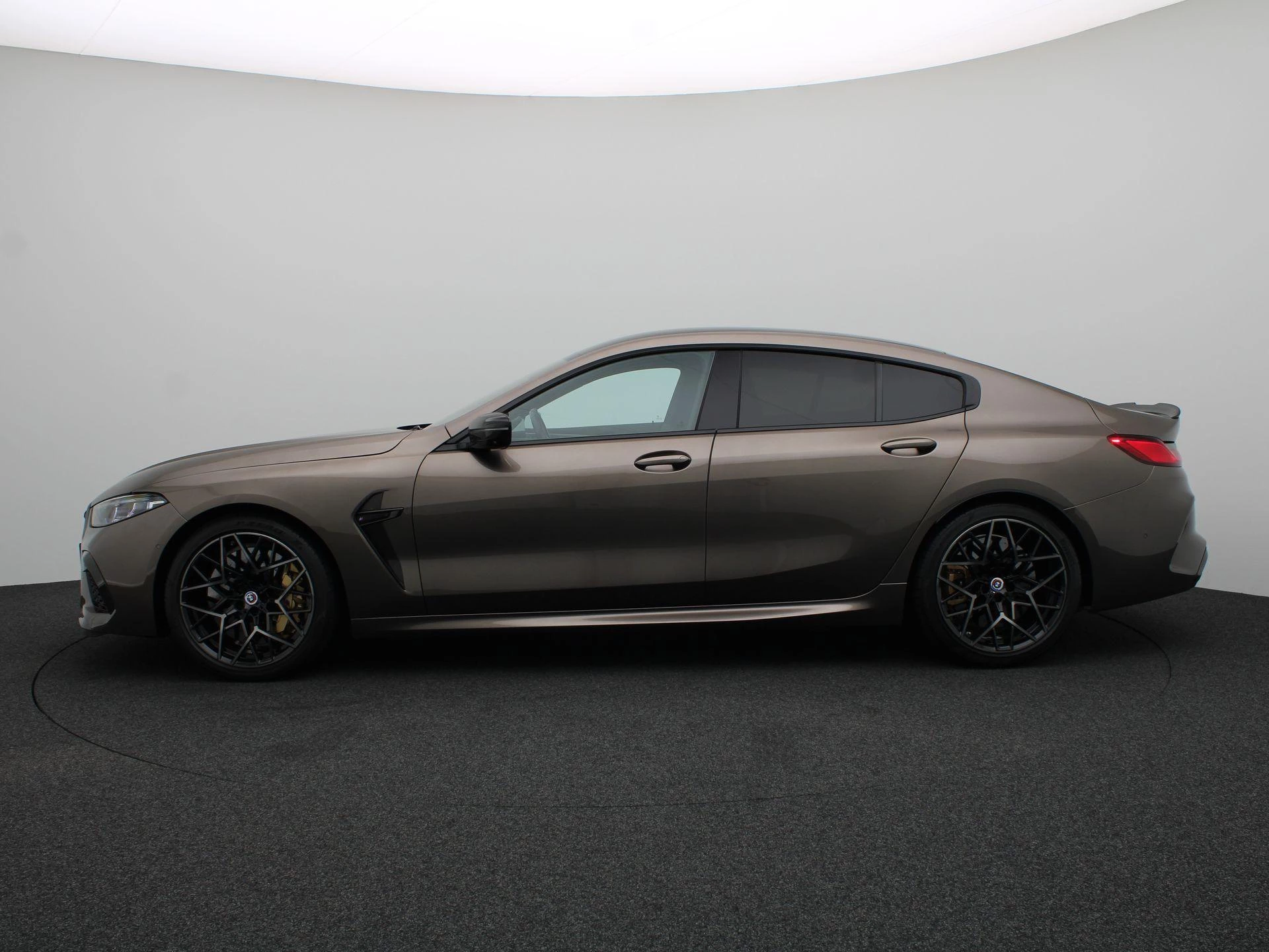 Hoofdafbeelding BMW M8