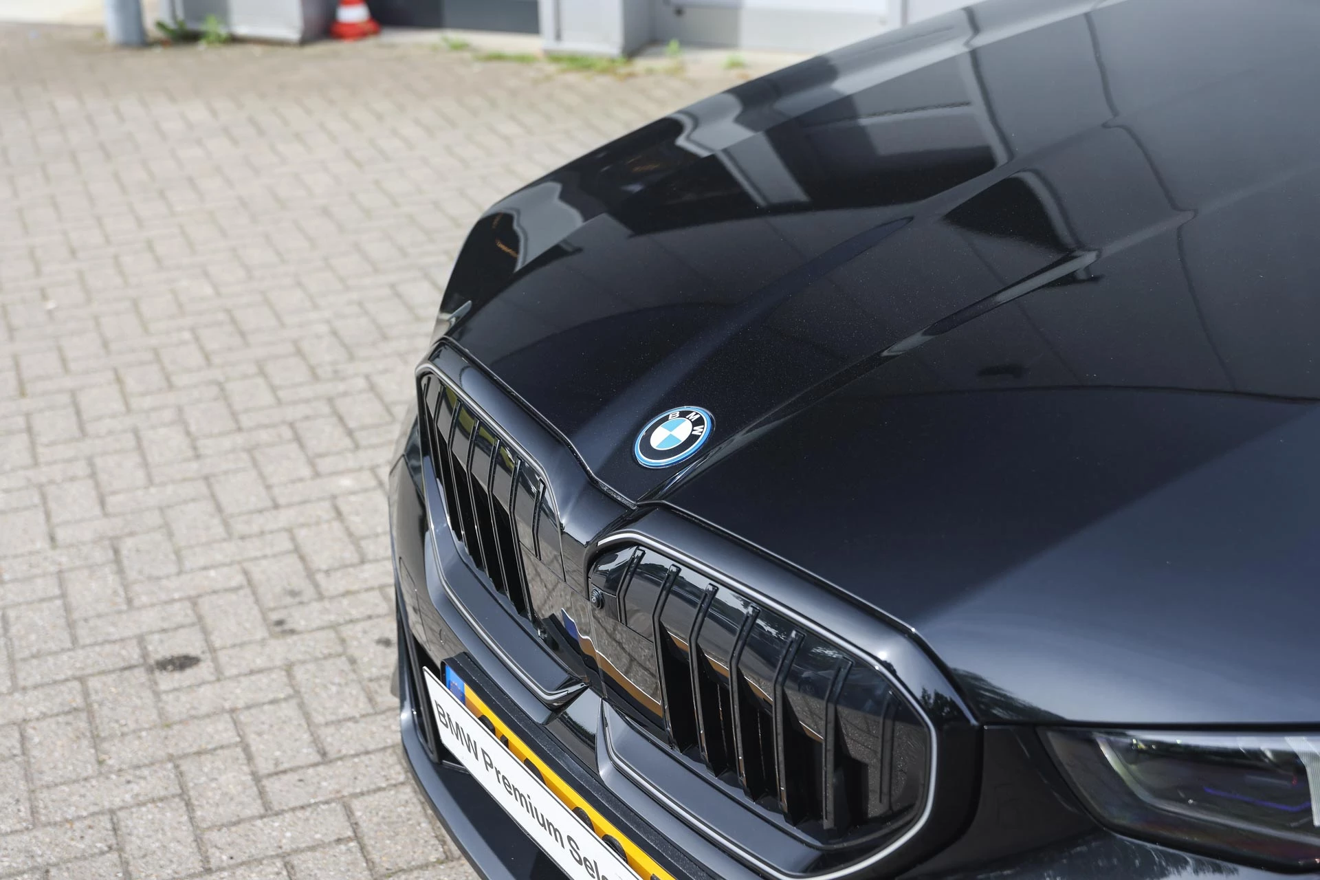 Hoofdafbeelding BMW i5