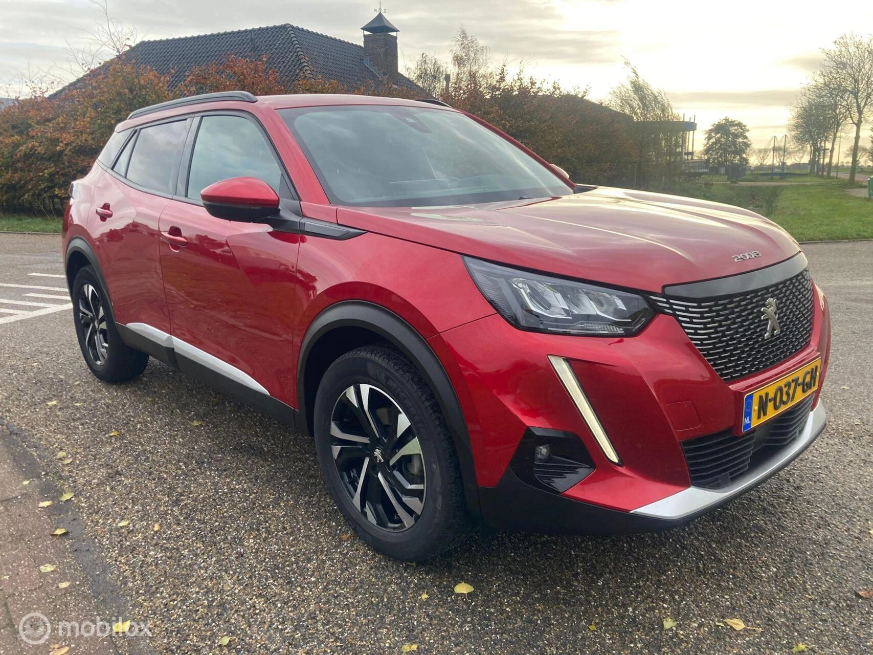 Hoofdafbeelding Peugeot 2008