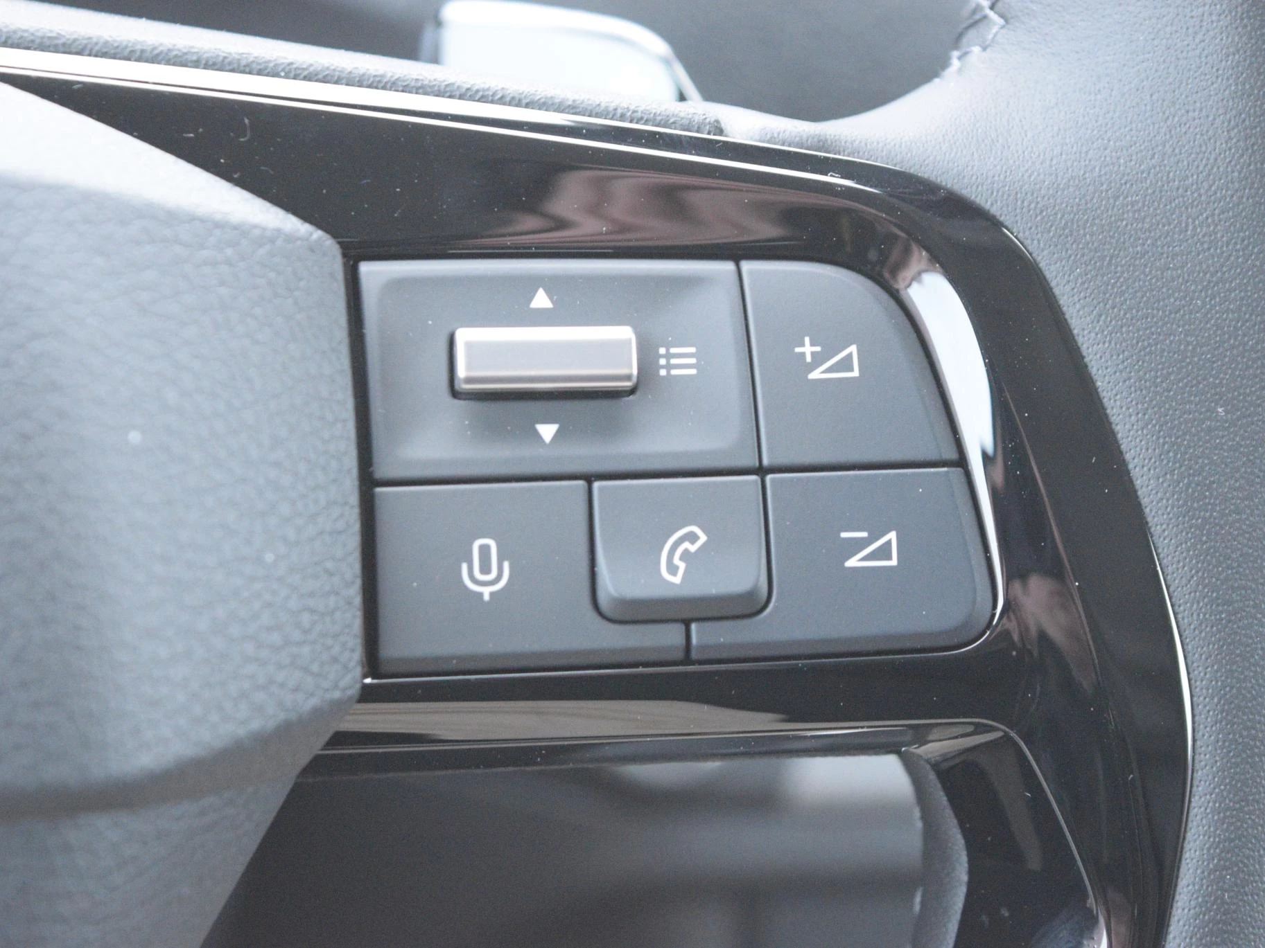 Hoofdafbeelding Peugeot e-Expert