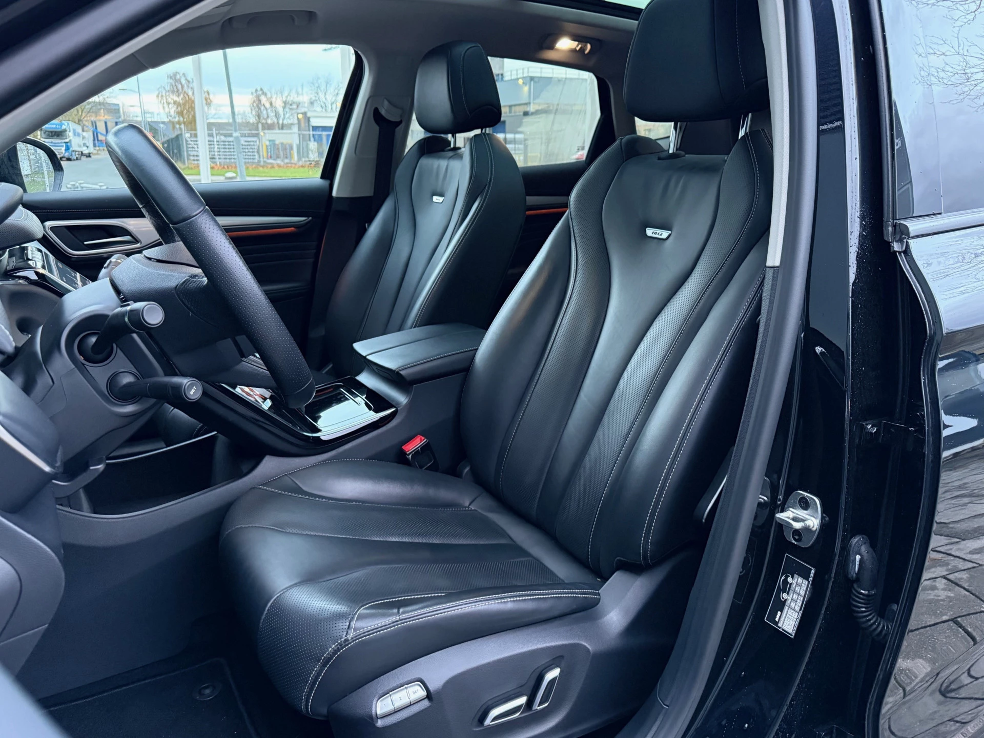 Hoofdafbeelding MG Marvel R