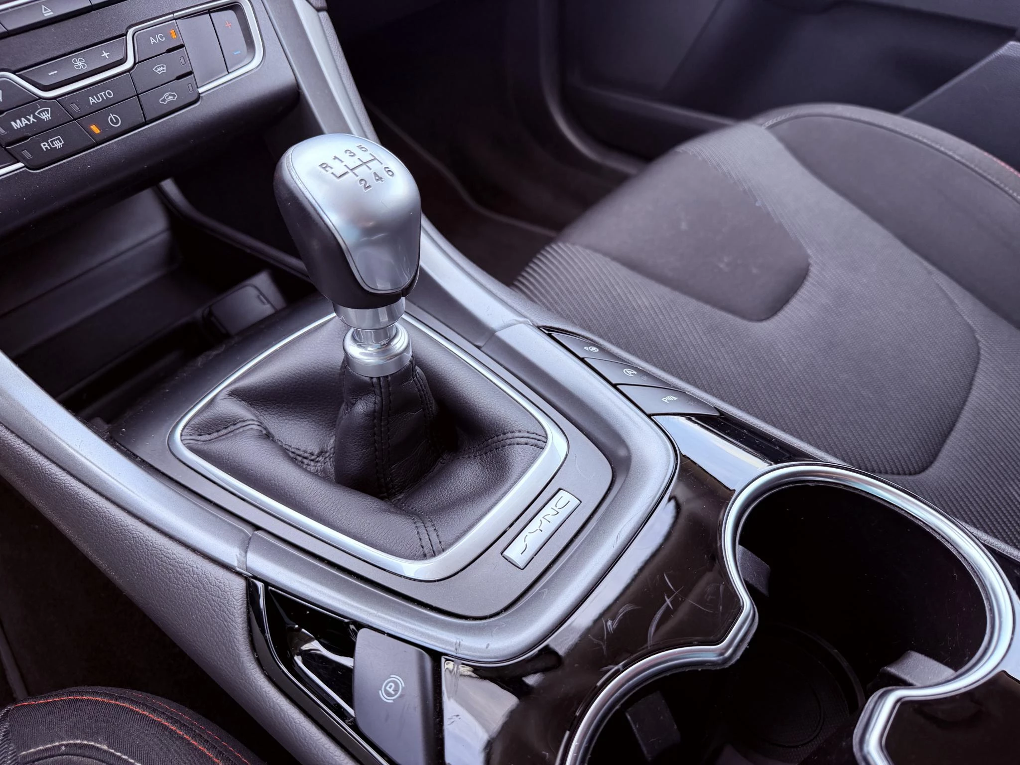 Hoofdafbeelding Ford Mondeo