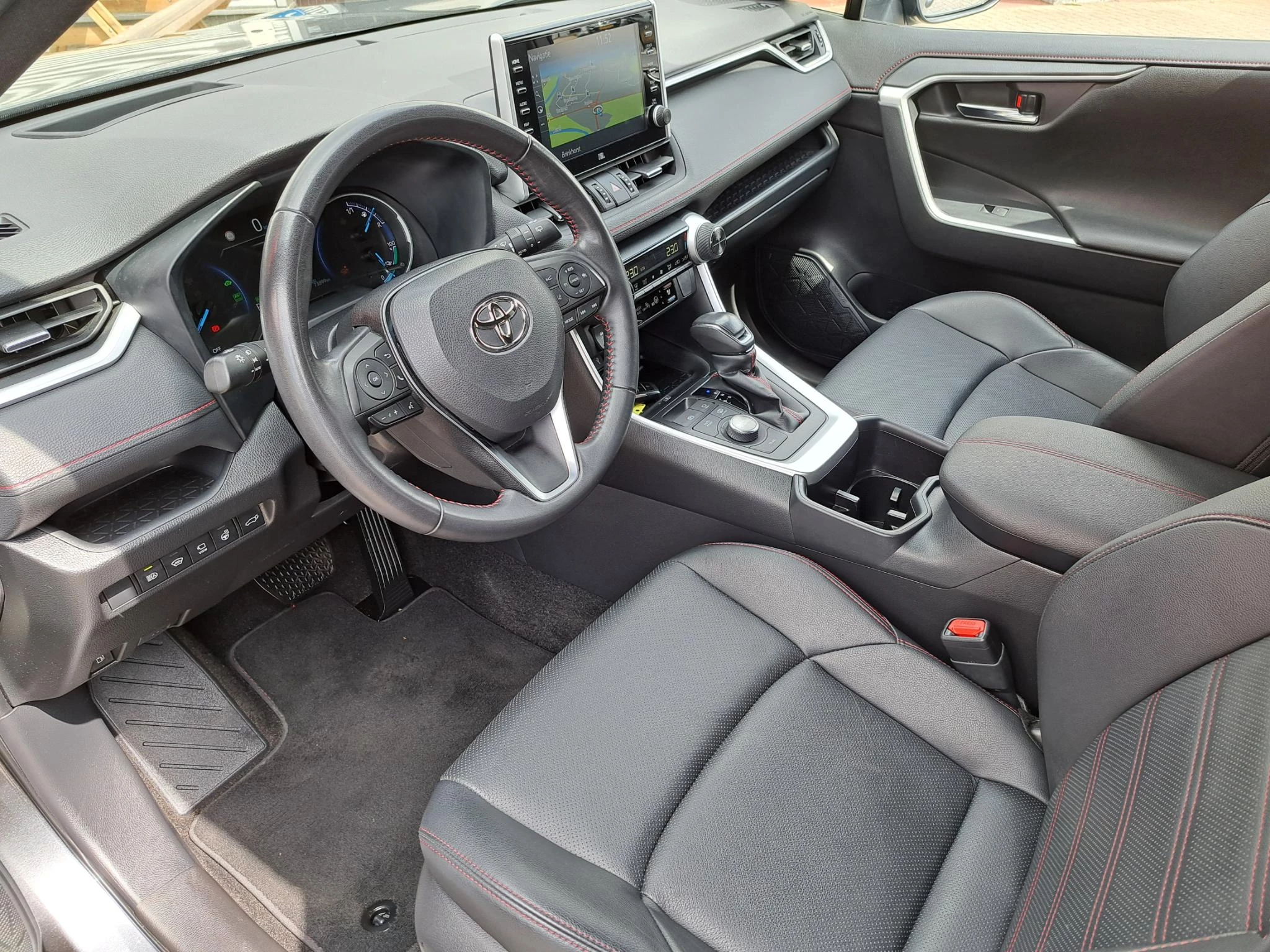 Hoofdafbeelding Toyota RAV4