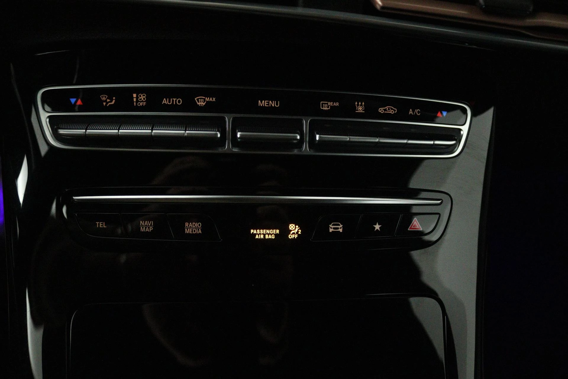 Hoofdafbeelding Mercedes-Benz EQC