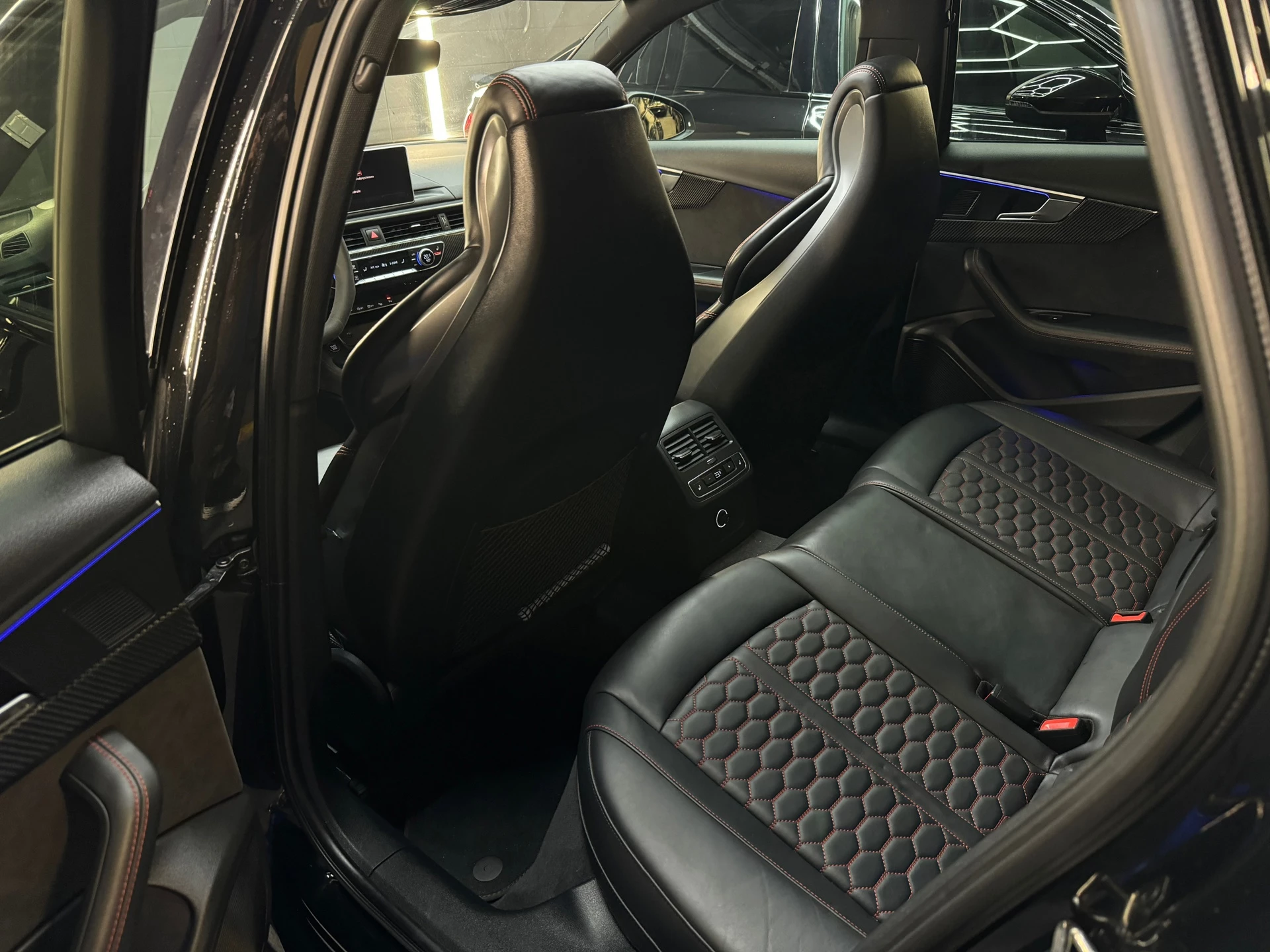 Hoofdafbeelding Audi RS4