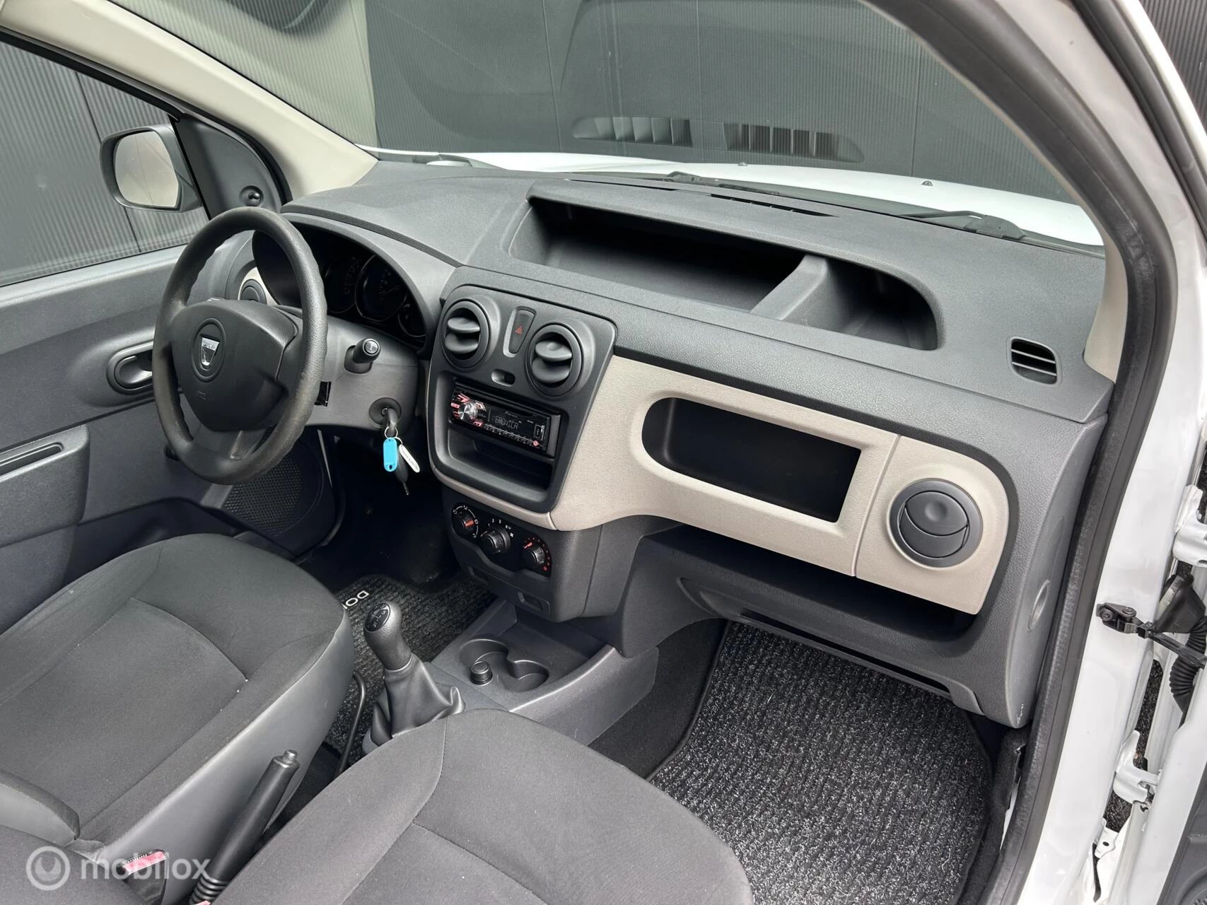 Hoofdafbeelding Dacia Dokker