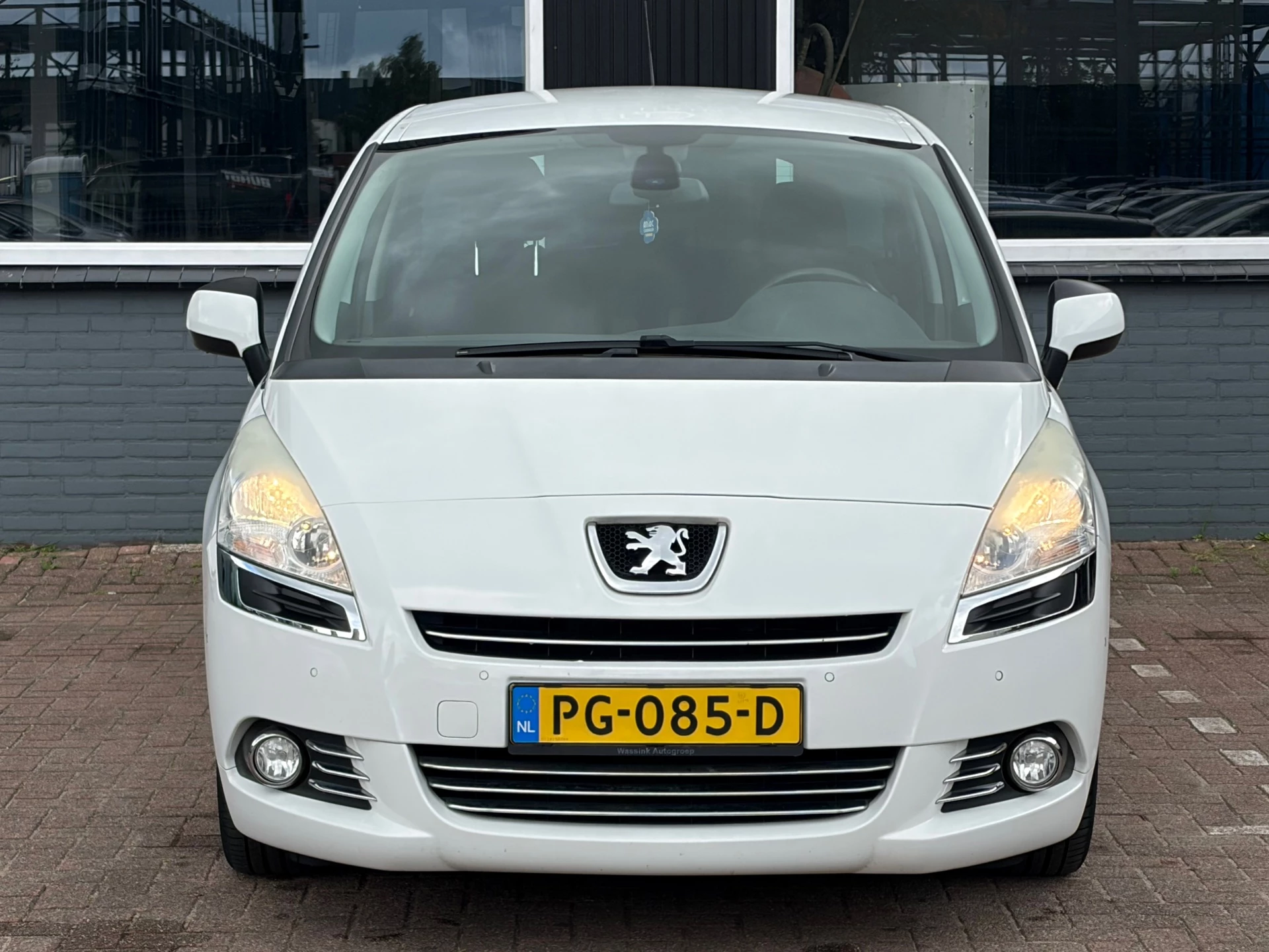 Hoofdafbeelding Peugeot 5008