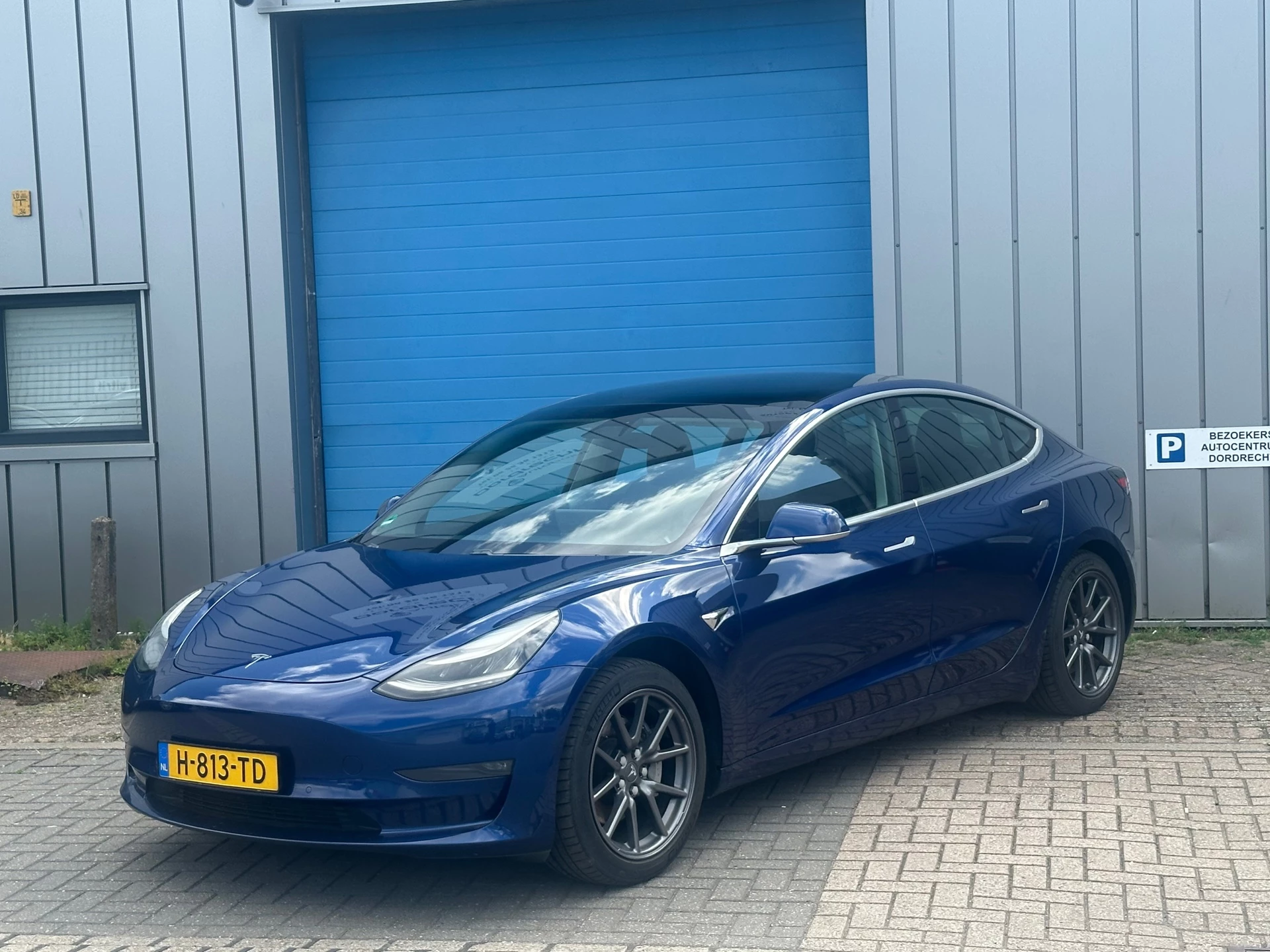 Hoofdafbeelding Tesla Model 3
