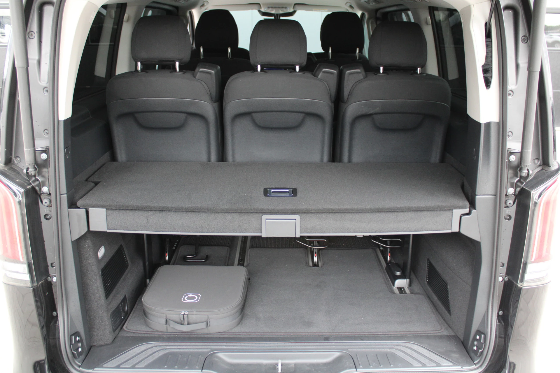 Hoofdafbeelding Mercedes-Benz EQV
